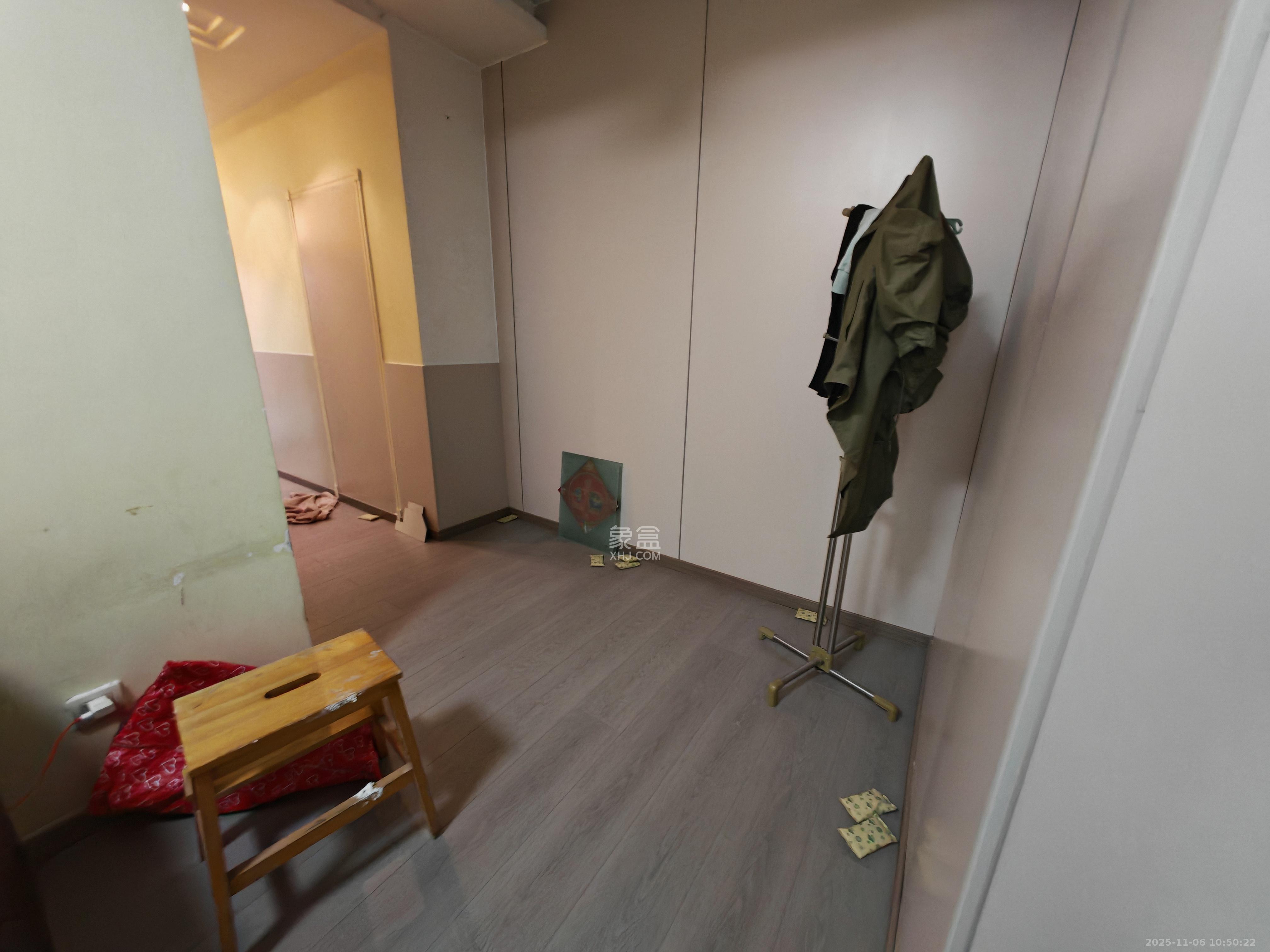 颐美园  2室1厅1卫    2300.0元/月