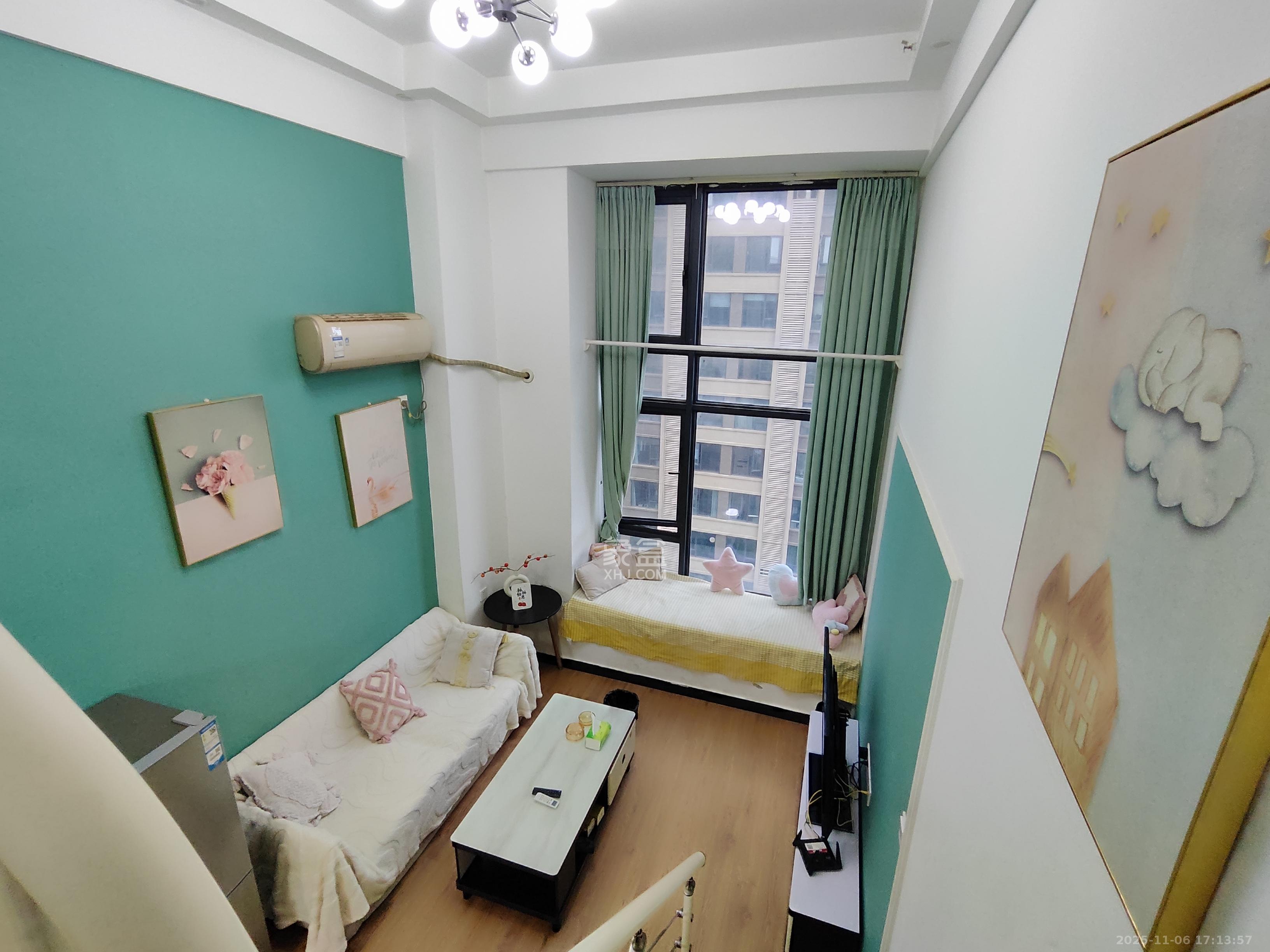 华润翡翠府  1室1厅1卫    1600.0元/月室内图