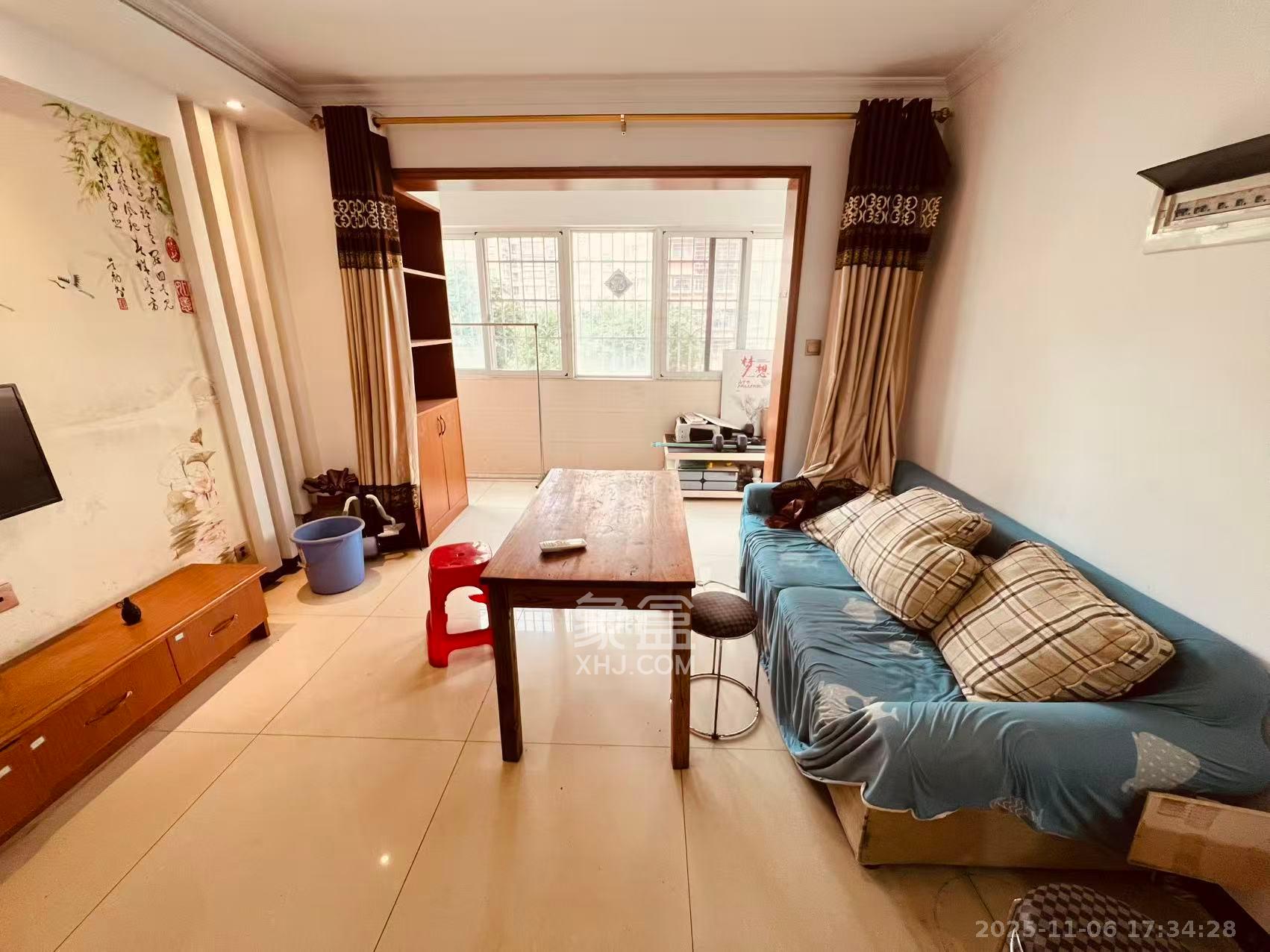 星城新宇黎锦苑 3室2厅1卫 1700.0元/月 星城新宇黎锦苑 3室2厅1卫 1700.0元/月室内图