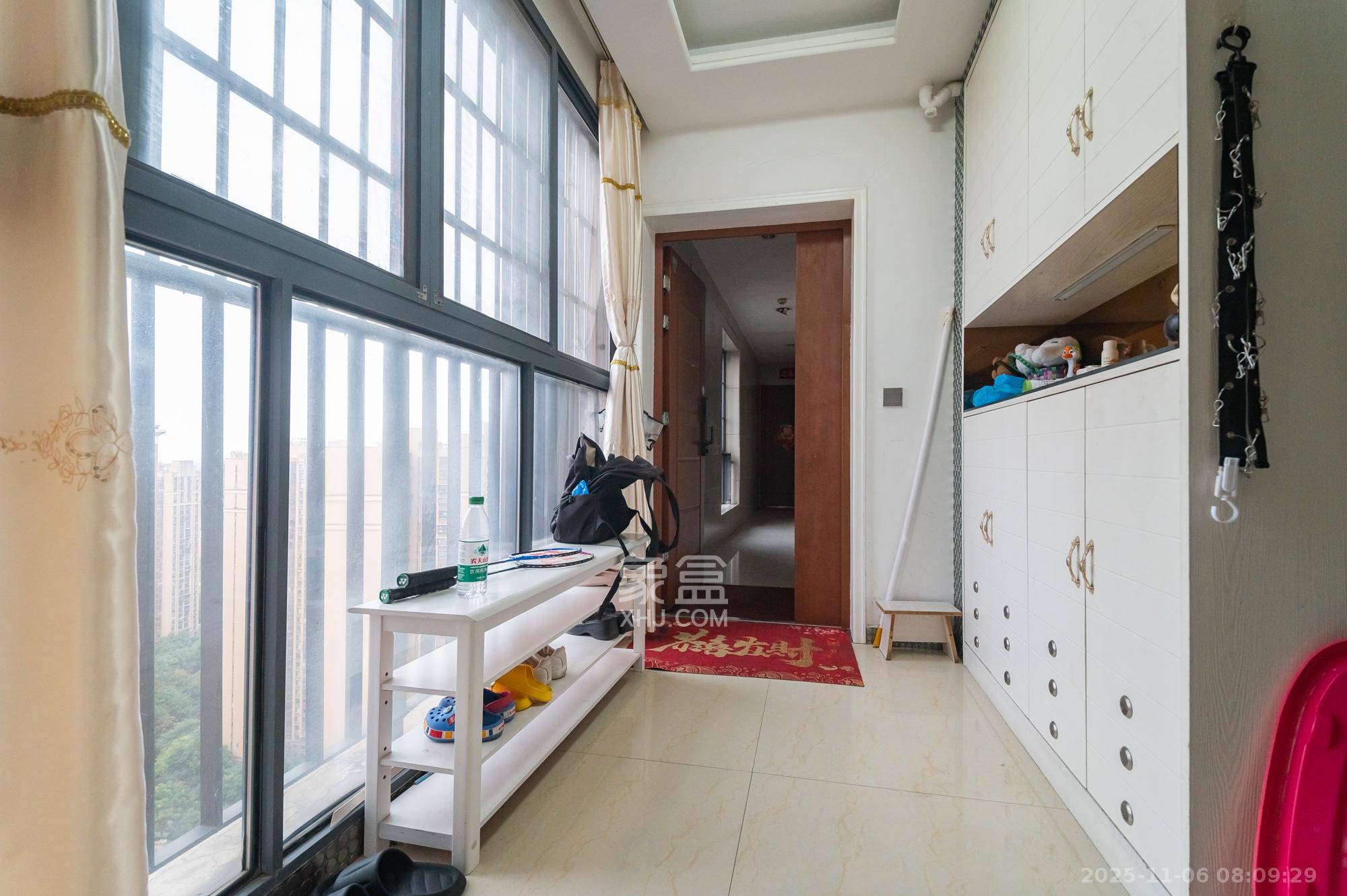 华润凤凰城二期 5室2厅2卫 109.8万 华润凤凰城二期 5室2厅2卫 109.8万其他