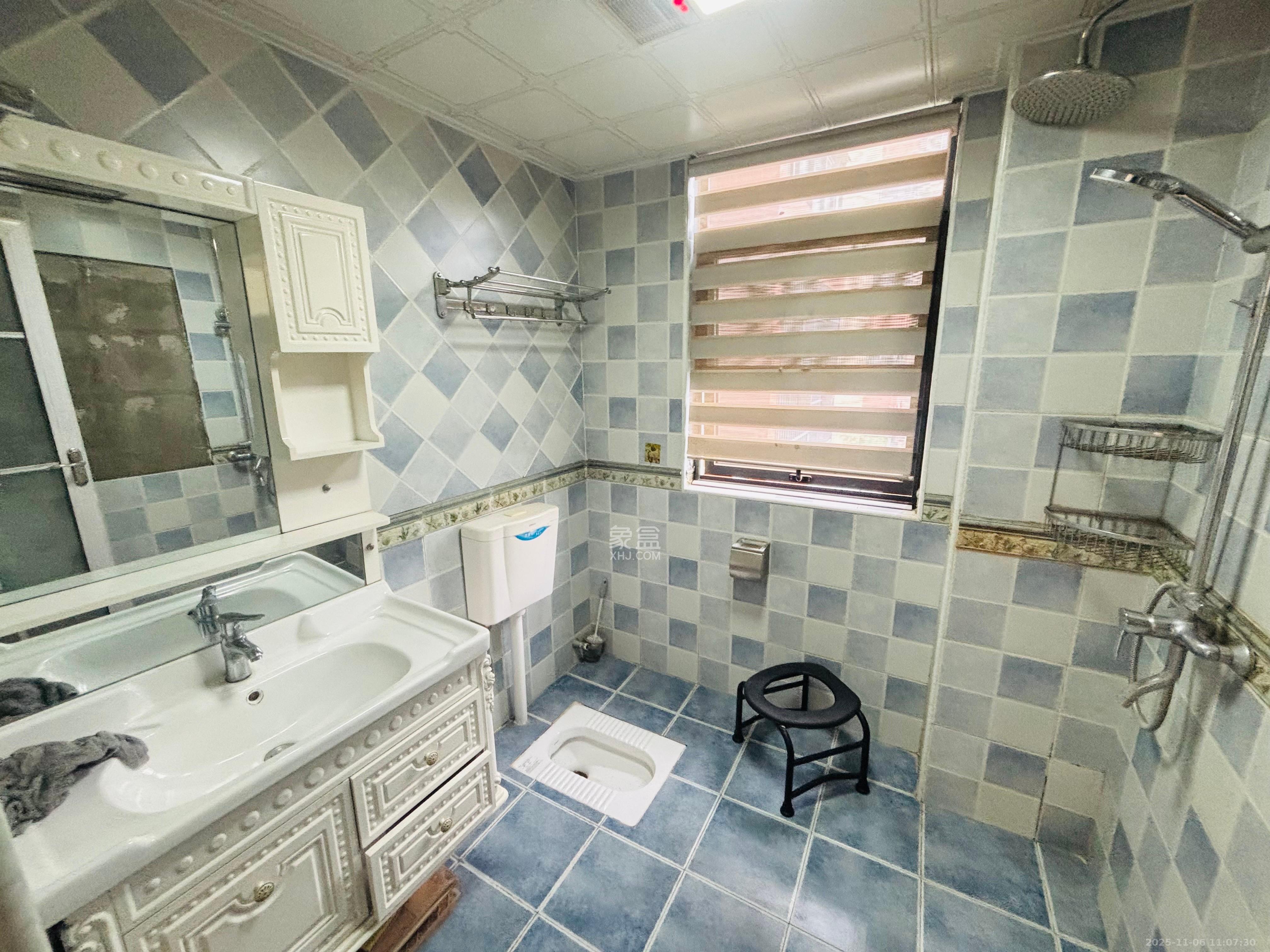 钱隆首府(福晟御园)  3室1厅1卫    2800.0元/月室内图