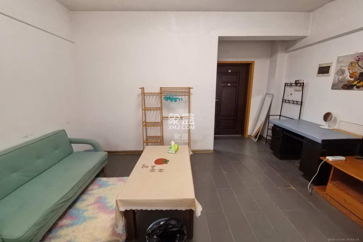 谋房博客(博客天街) 1室1厅1卫 1400.0元/月 谋房博客(博客天街) 1室1厅1卫 1400.0元/月室内图