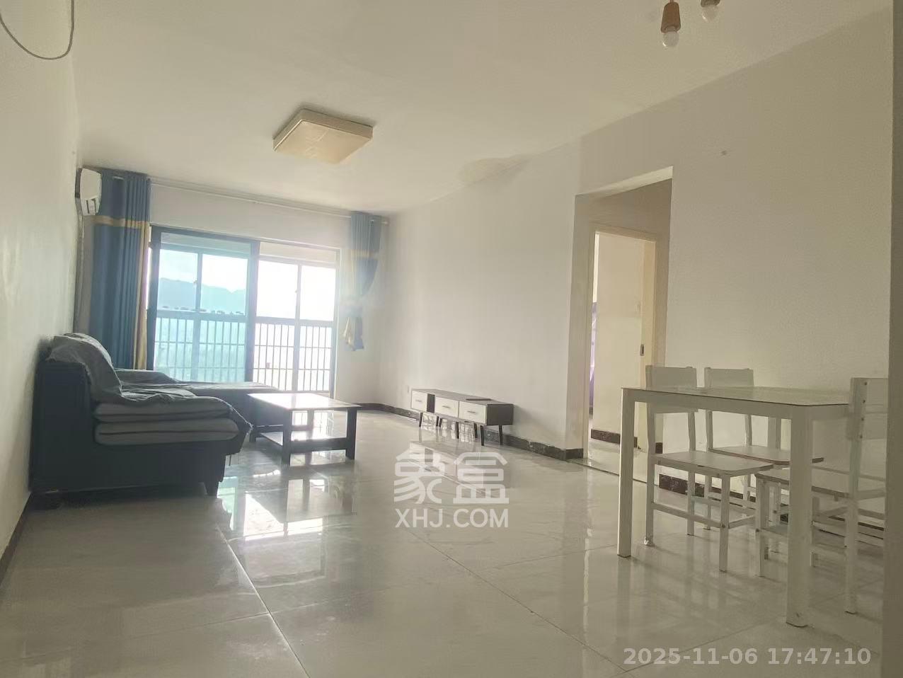 达美D6区  2室2厅1卫    2000.0元/月