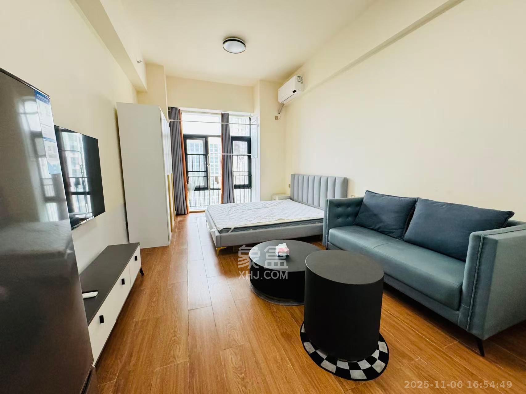 启迪协信中心  1室1厅1卫    1800.0元/月室内图