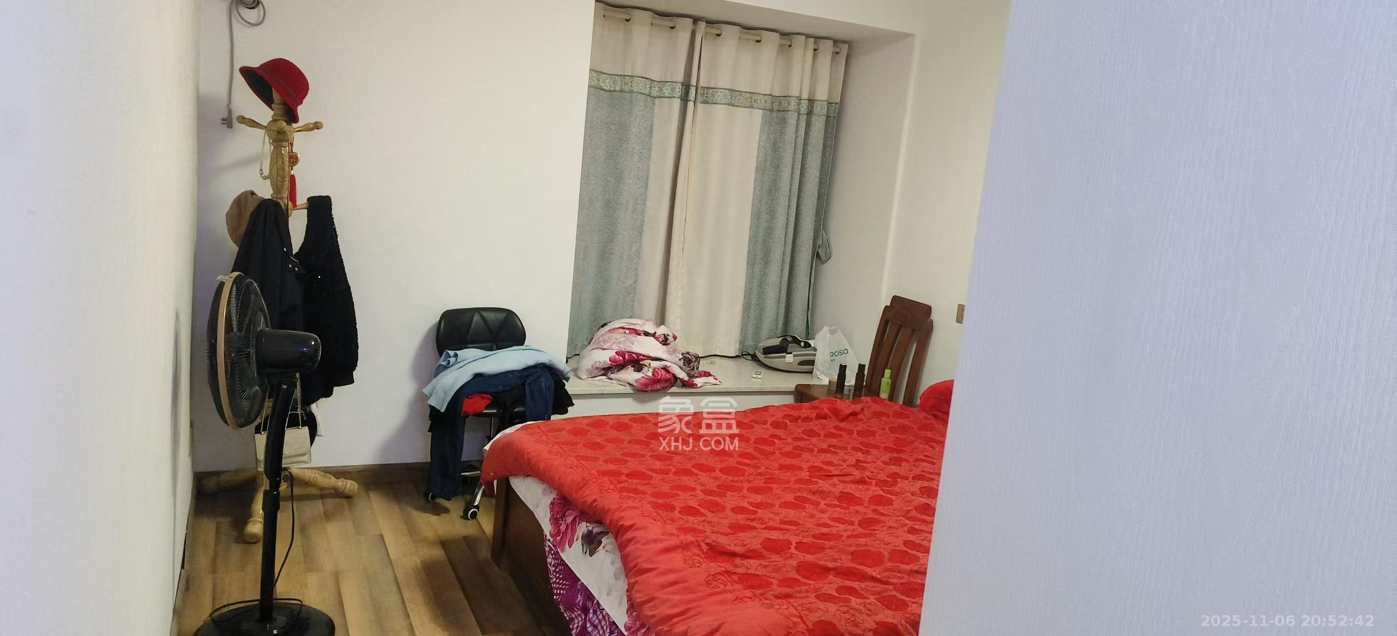 水木华麓  3室2厅2卫    2500.0元/月室内图