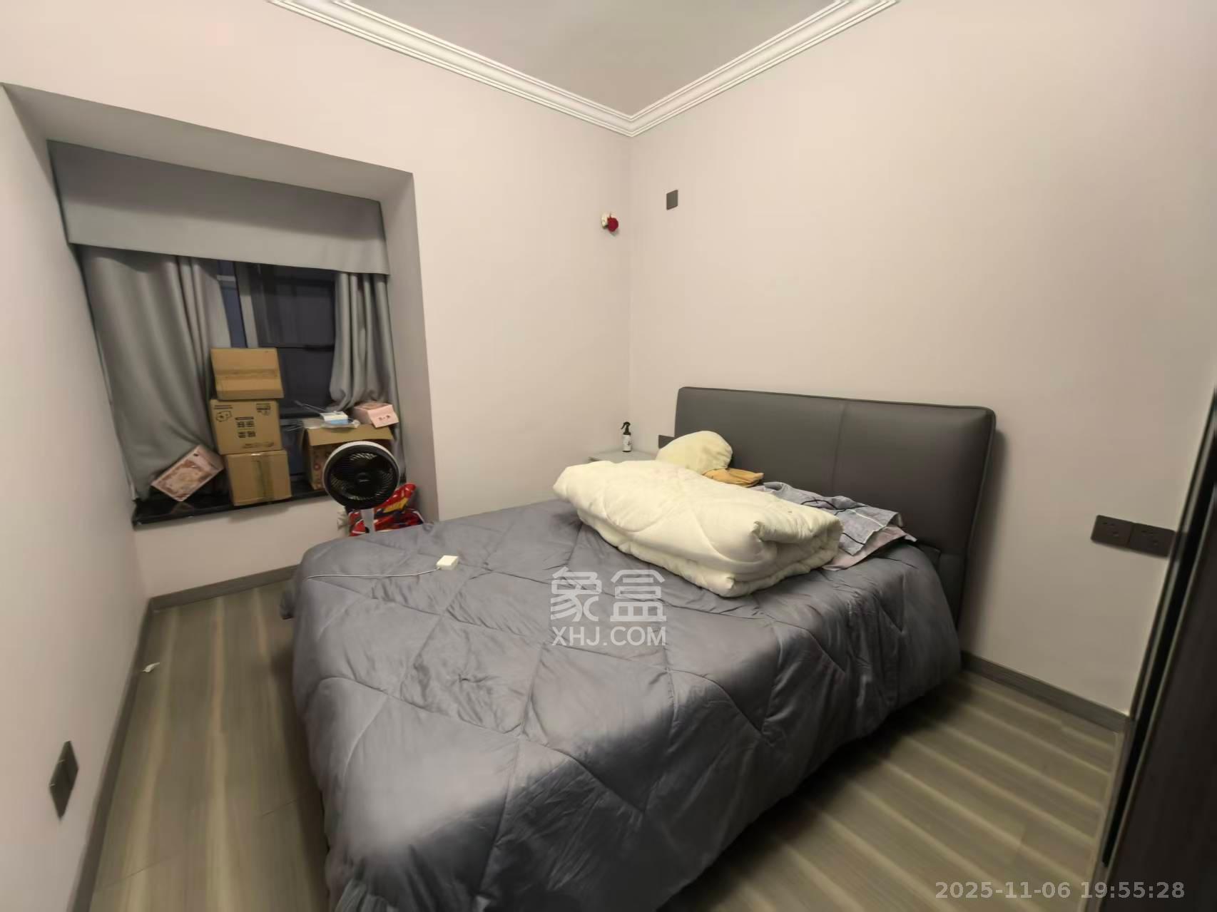 世茂铂翠湾四期（世茂悦享）  3室2厅1卫    3300.0元/月室内图