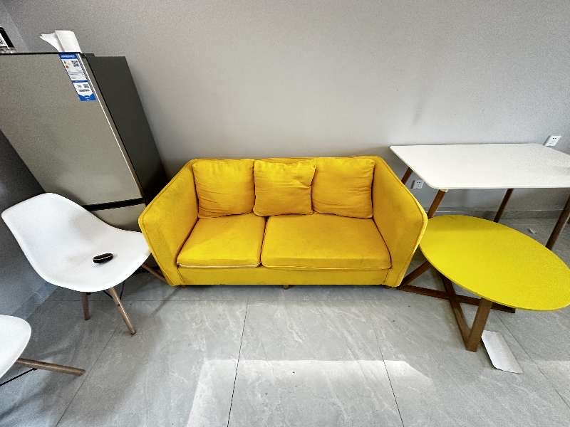 绿地海德公馆  1室1厅1卫    2000.0元/月室内图