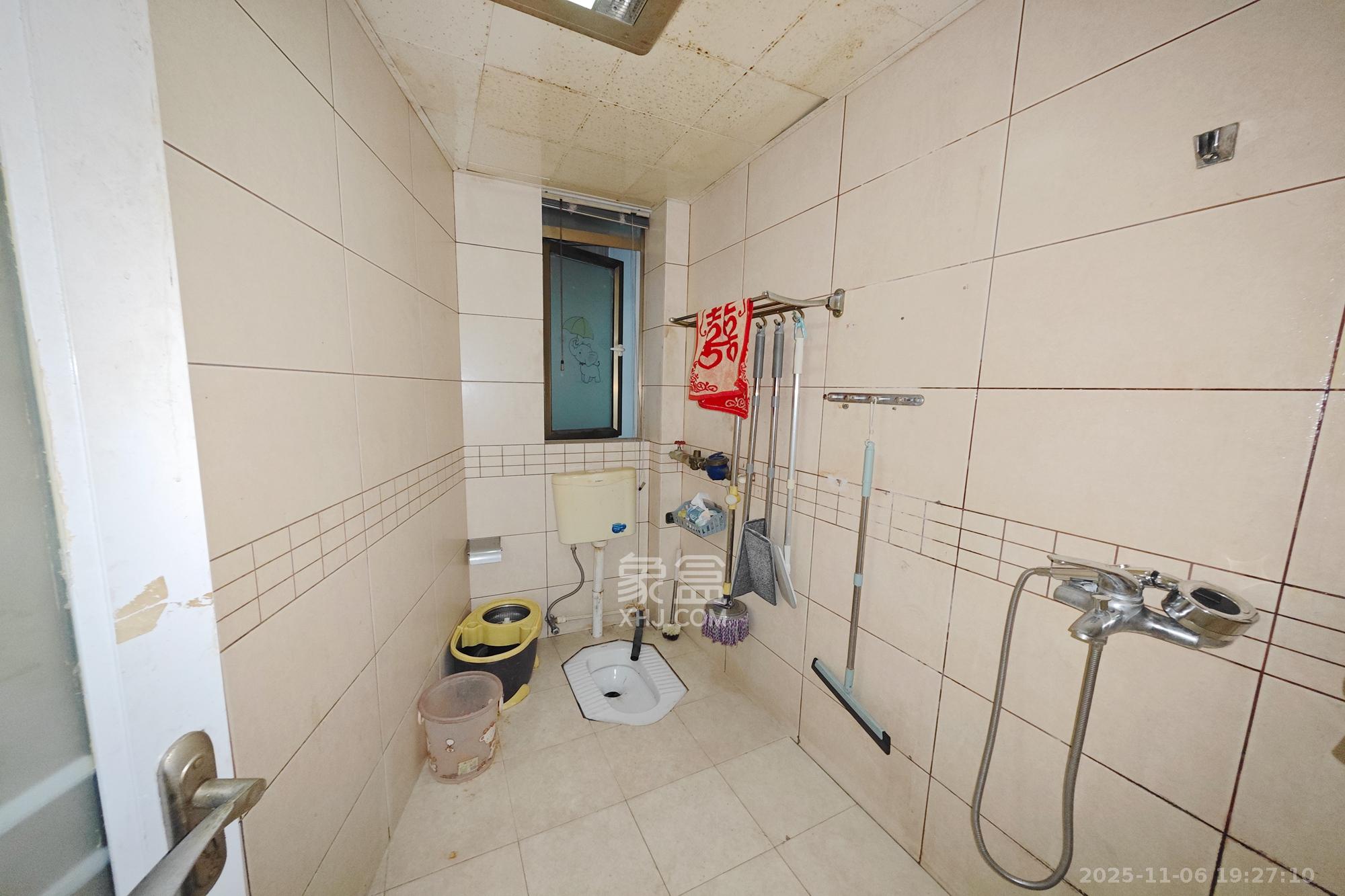 城南郡  3室2厅1卫    92.0万其他