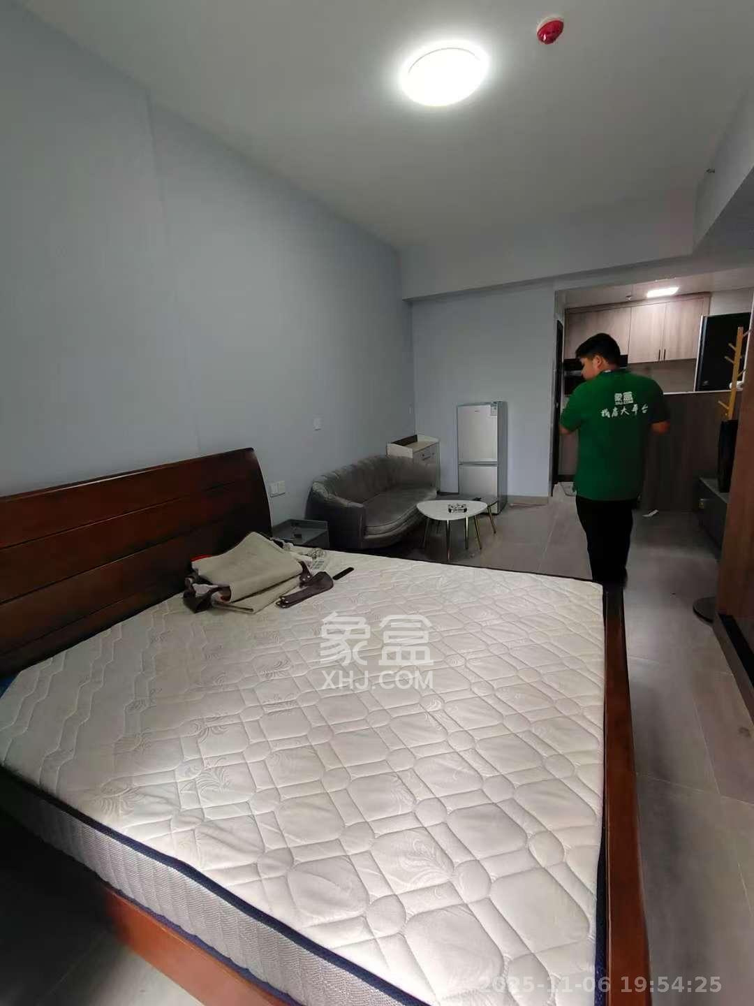 壹廷中央府院（福地花园）  1室0厅0卫    1900.0元/月