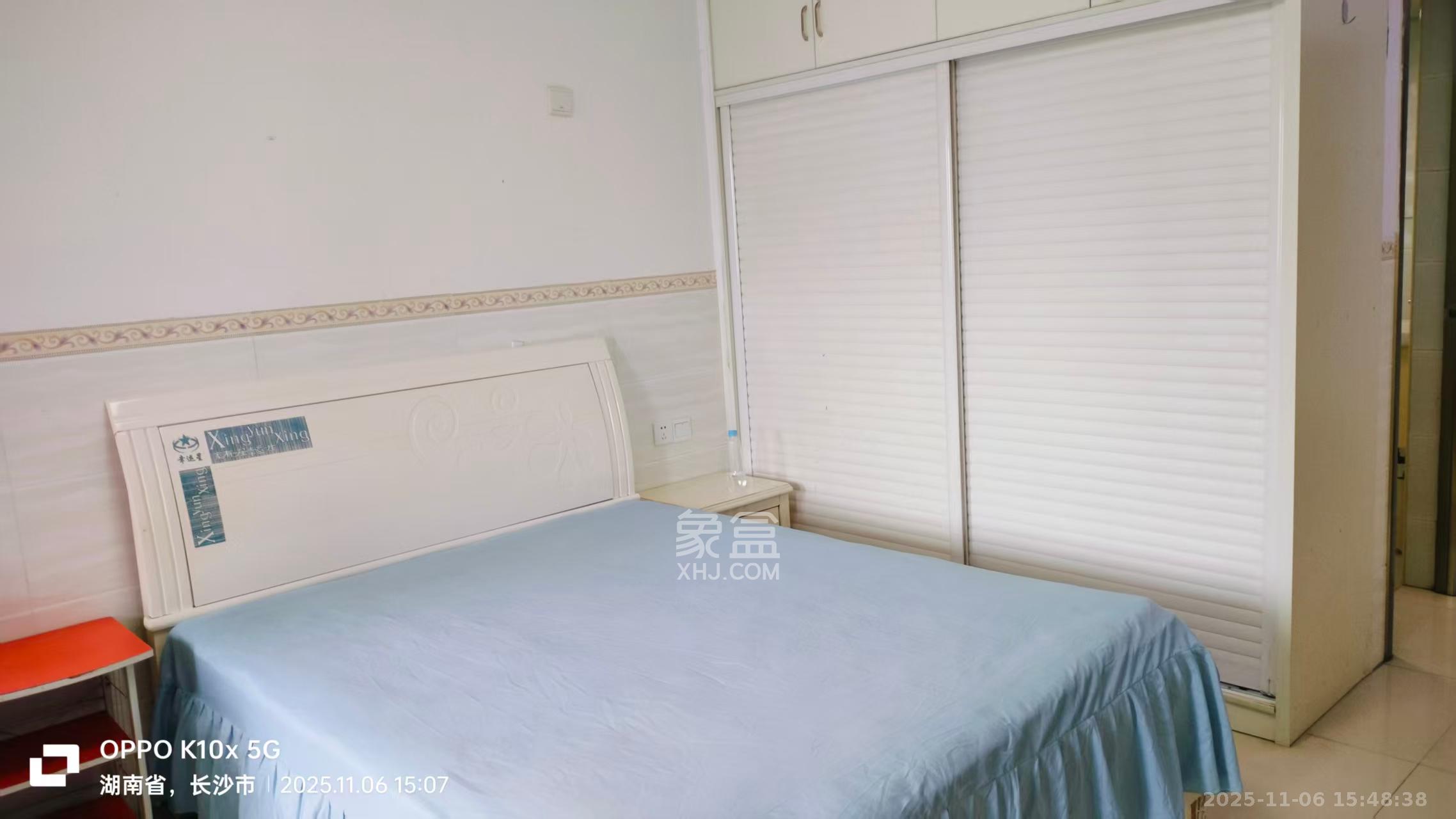 同鑫家园 1室1厅1卫 1300.0元/月 同鑫家园 1室1厅1卫 1300.0元/月室内图