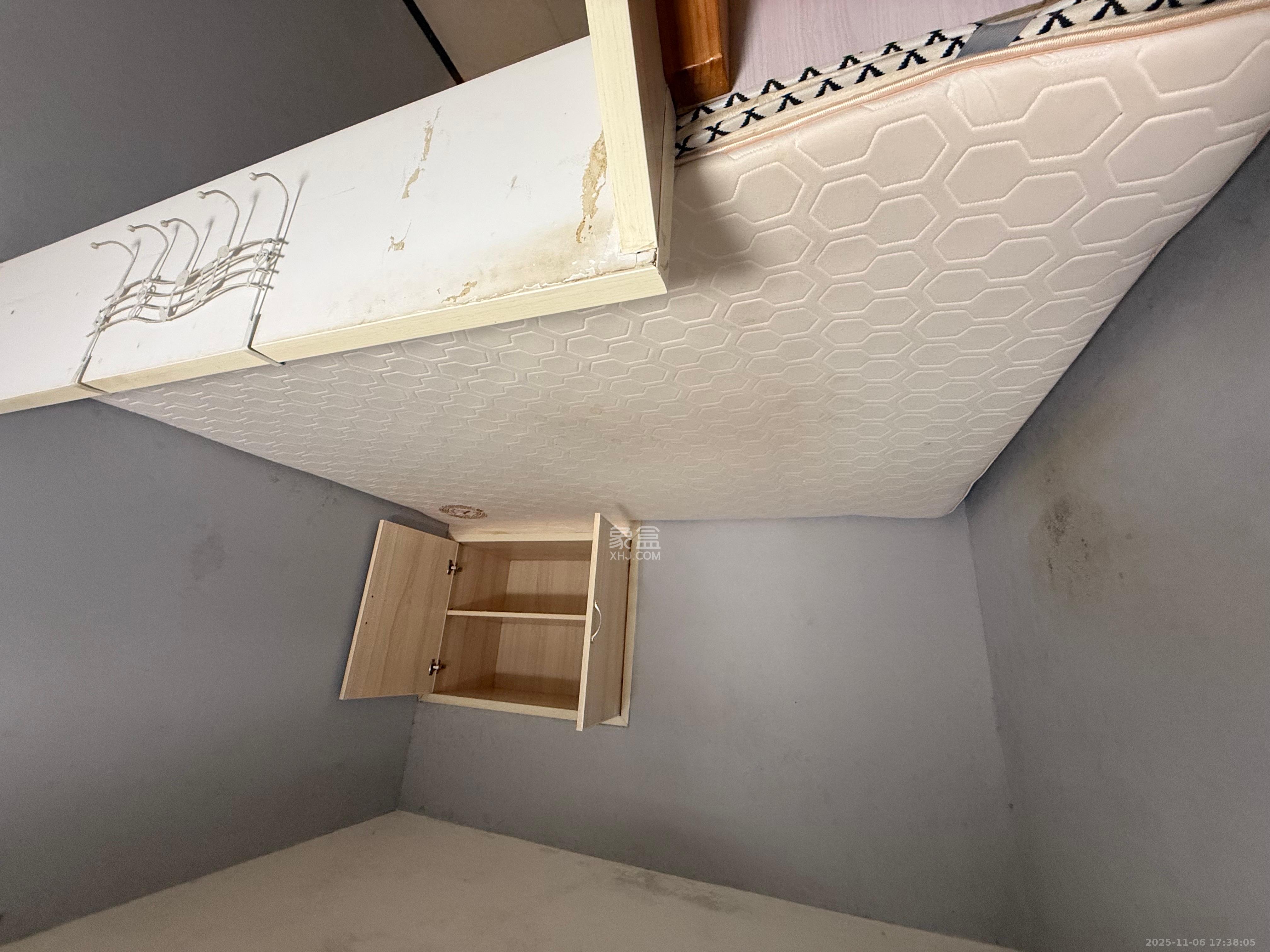 叠彩兰亭  1室1厅1卫    1200.0元/月室内图