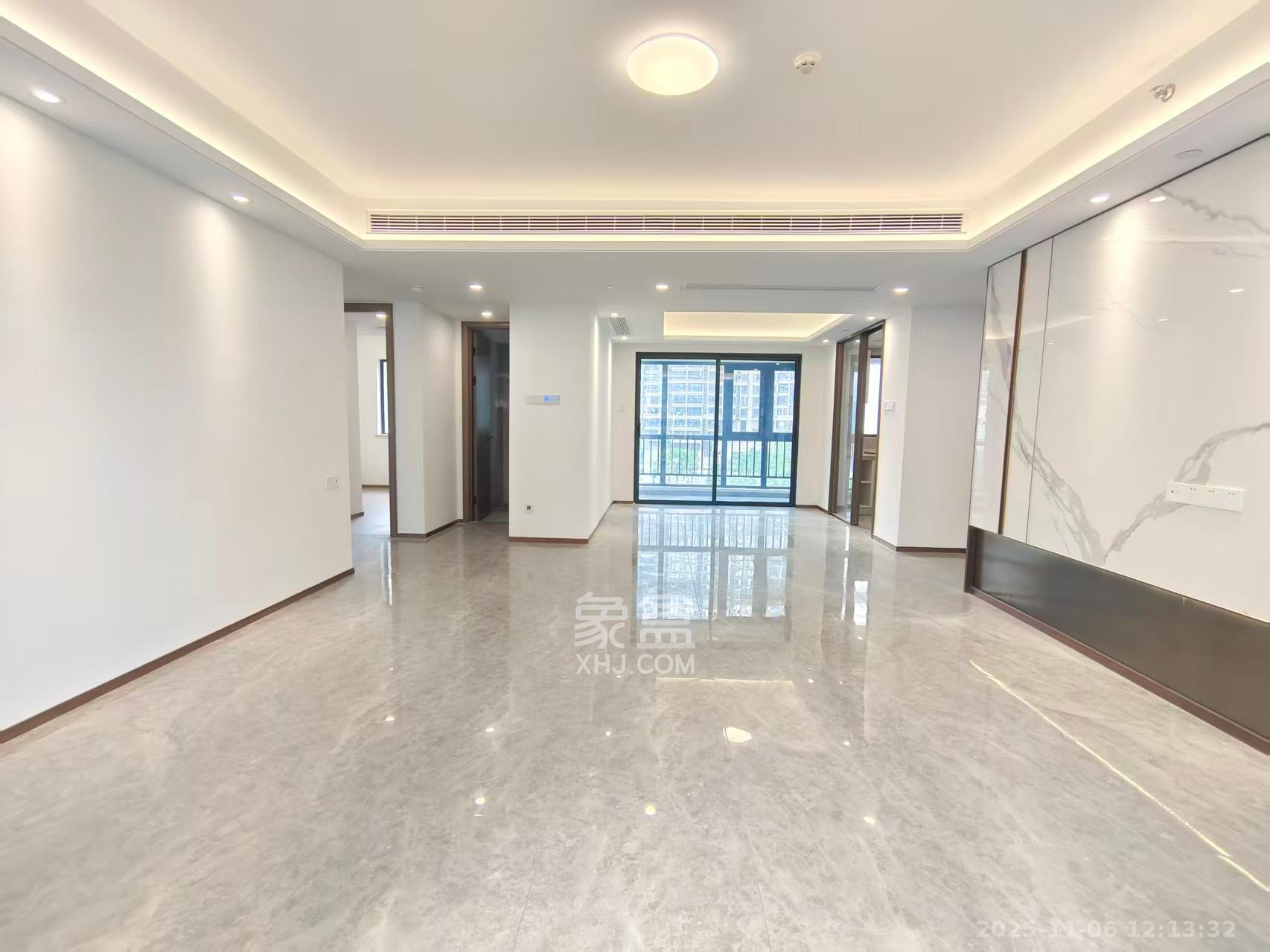 滨江府1913 4室2厅3卫 6500.0元/月 滨江府1913 4室2厅3卫 6500.0元/月室内图