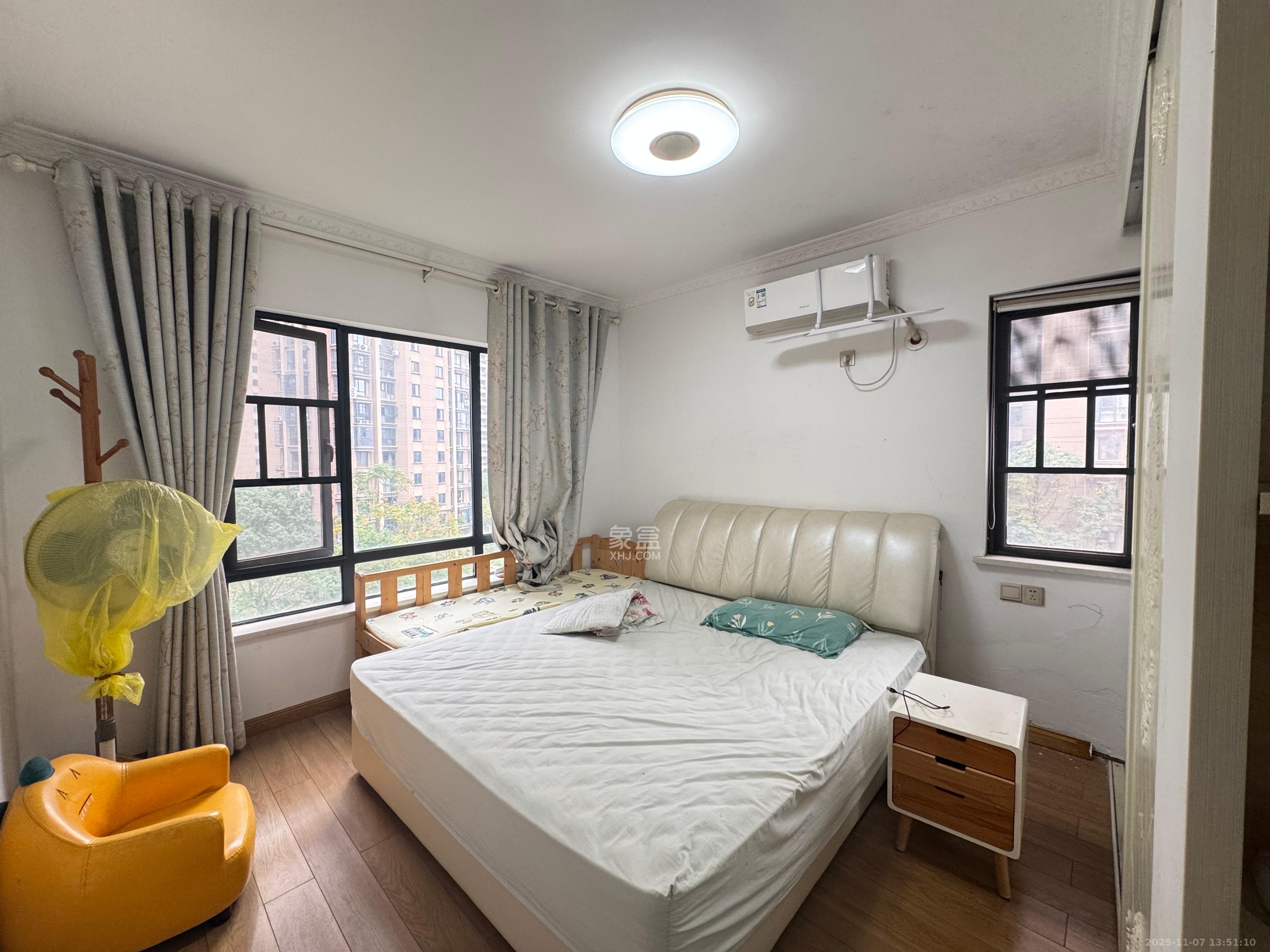 邦盛水岸御园 4室2厅2卫 2000.0元/月 邦盛水岸御园 4室2厅2卫 2000.0元/月室内图