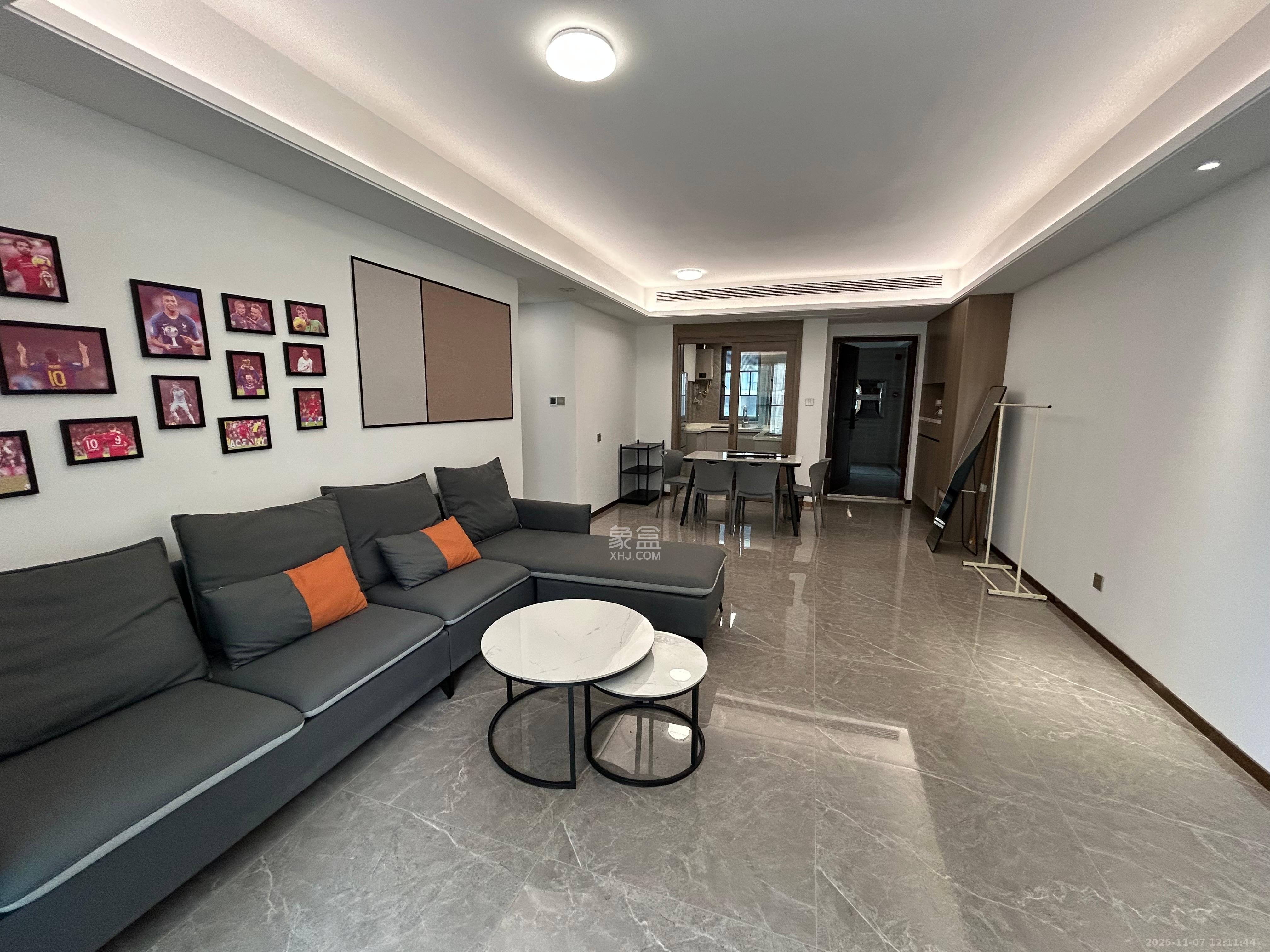 长沙溪山悦  4室2厅2卫    2800.0元/月