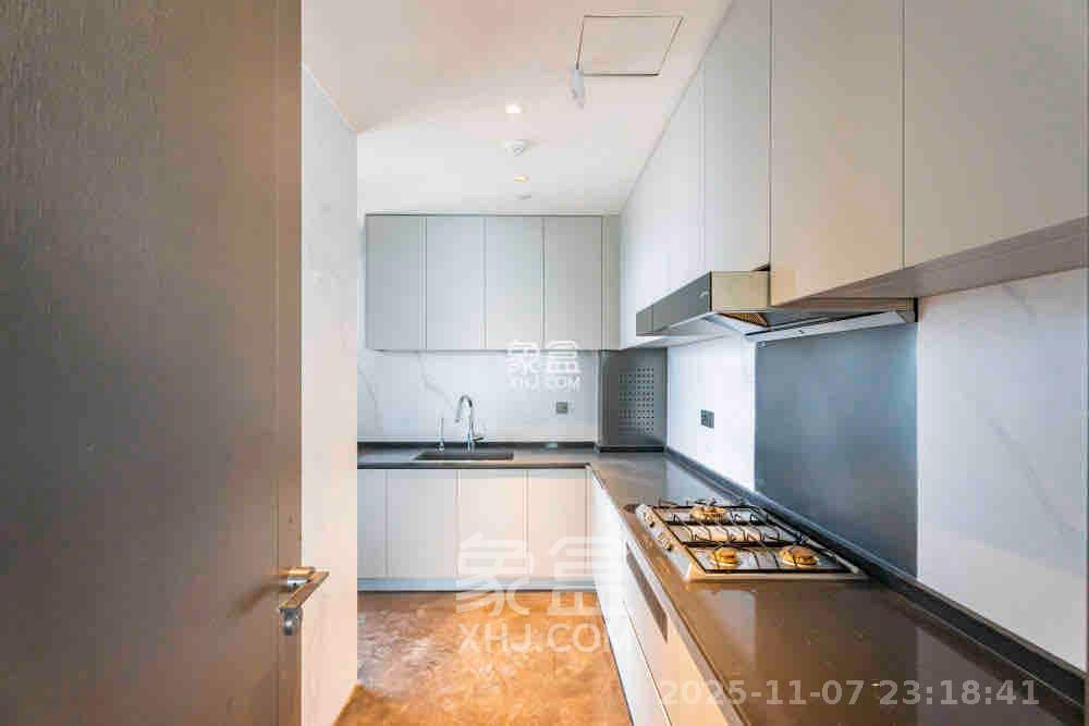 万科瑧湾汇  4室2厅4卫    18000.0元/月室内图