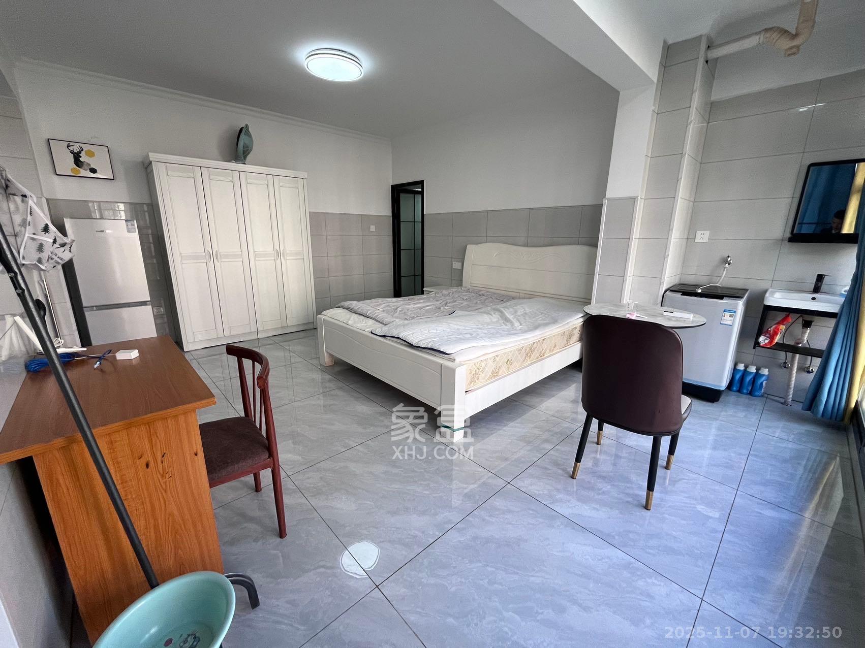 桥头家苑一期  1室0厅1卫    1100.0元/月室内图