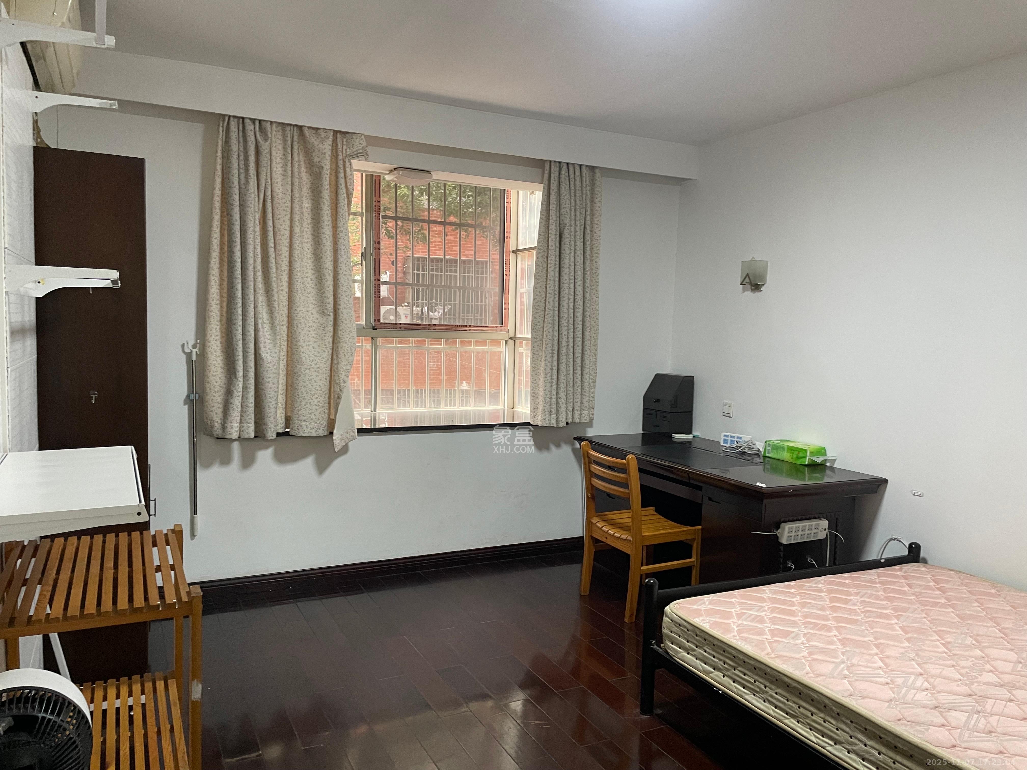 佳园星城 2室2厅1卫 1700.0元/月 佳园星城 2室2厅1卫 1700.0元/月室内图