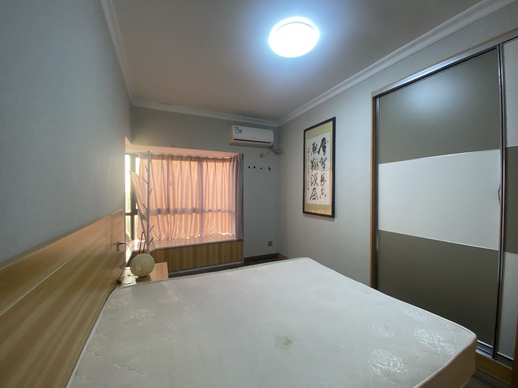 M国际 2室2厅1卫 1500.0元/月 M国际 2室2厅1卫 1500.0元/月室内图