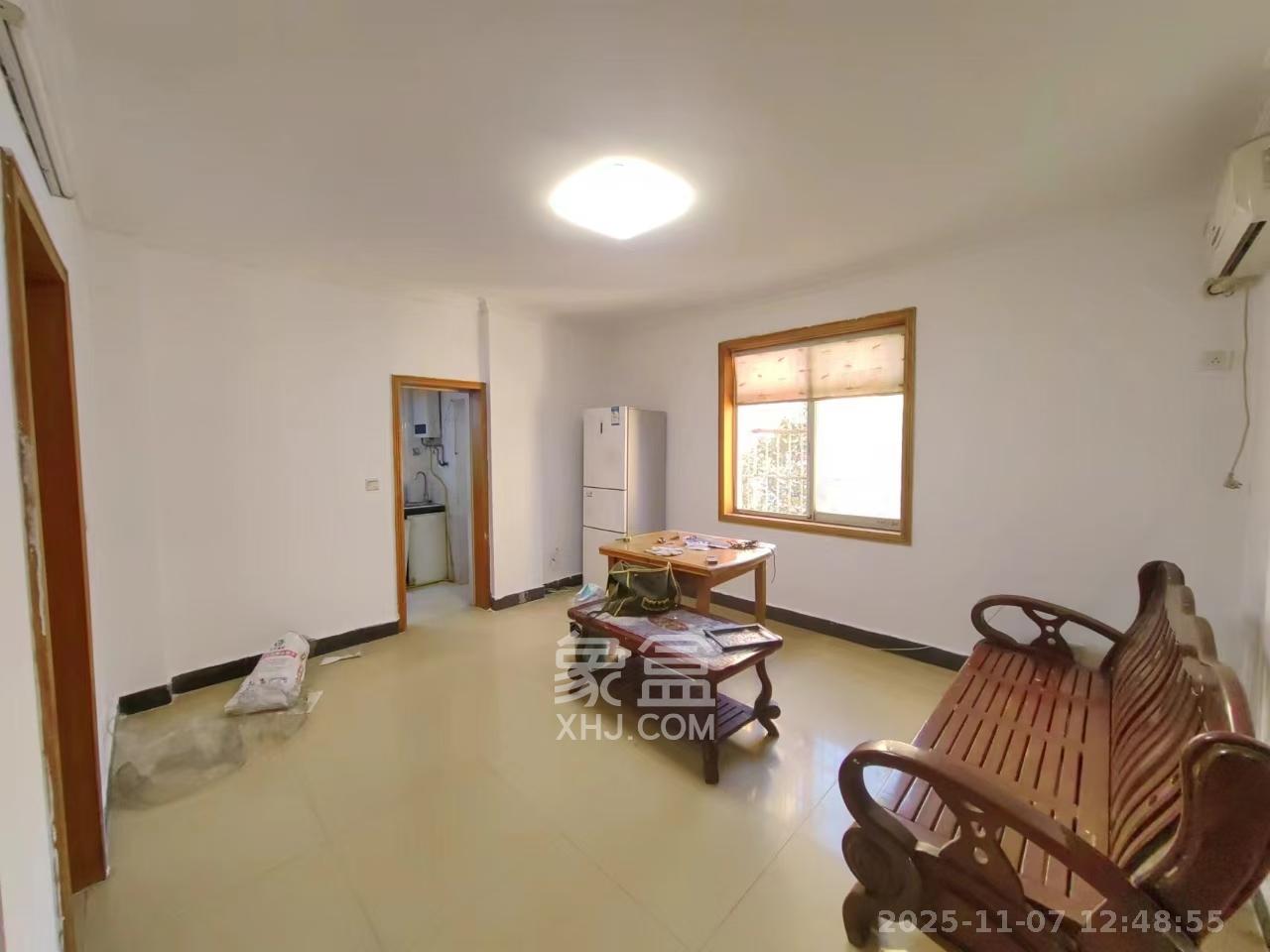 楚湘街一条巷散盘  2室1厅1卫    1700.0元/月室内图