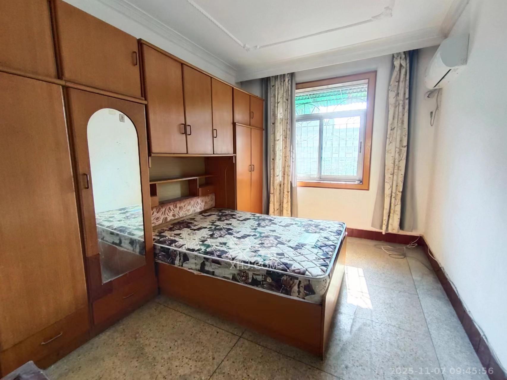 向韶村 1室0厅0卫 2100.0元/月 向韶村 1室0厅0卫 2100.0元/月室内图