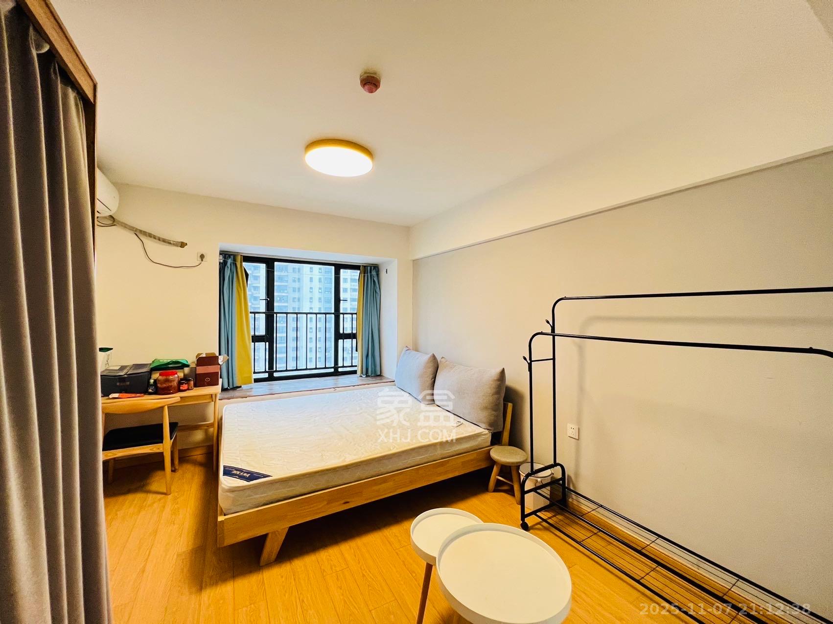 好莱城(弘德西街) 1室1厅1卫 1250.0元/月 好莱城(弘德西街) 1室1厅1卫 1250.0元/月室内图