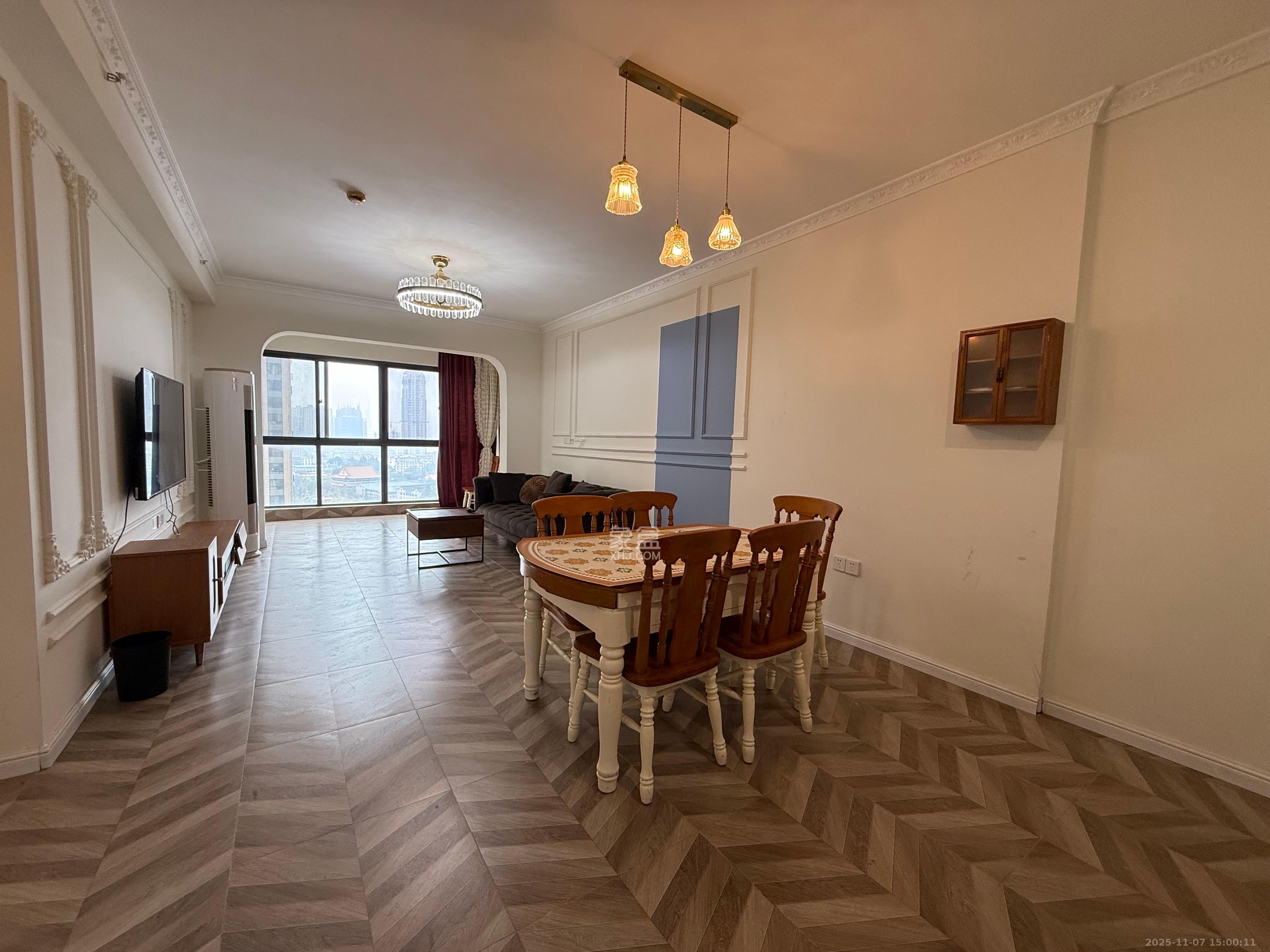 北辰三角洲E7区  2室1厅1卫    4000.0元/月室内图