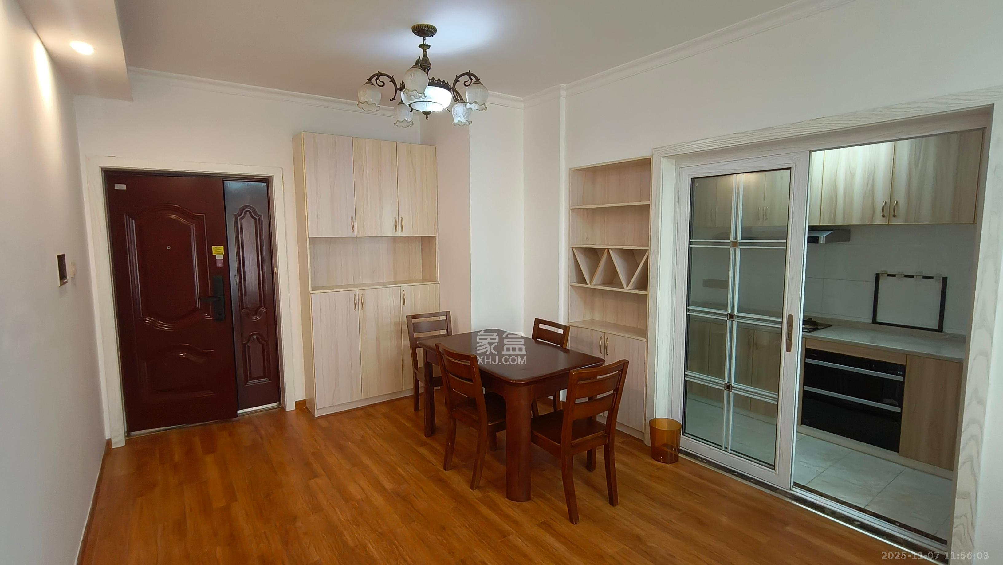 五矿万境水岸三期 2室2厅1卫 2100.0元/月 五矿万境水岸三期 2室2厅1卫 2100.0元/月室内图