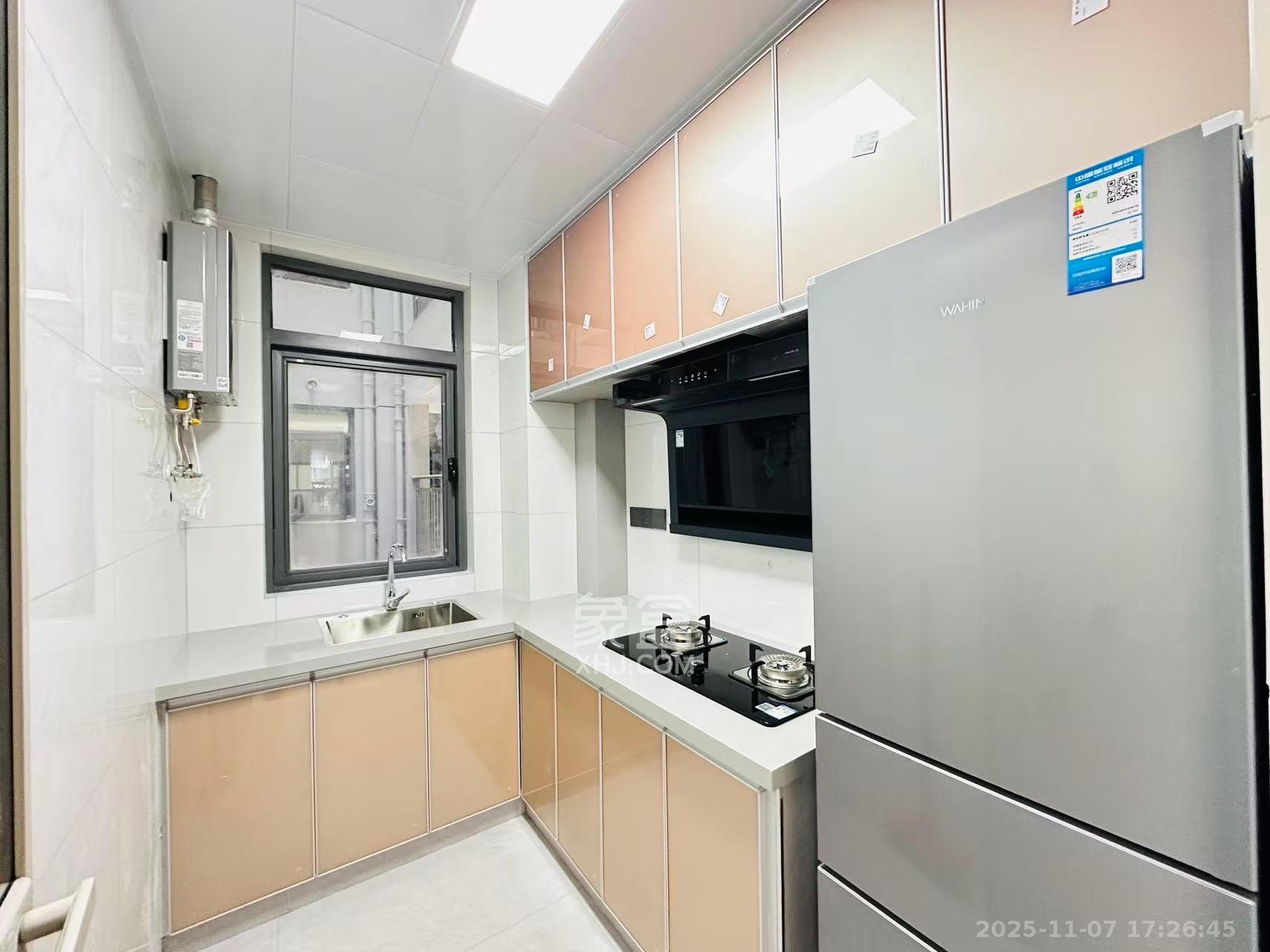 湖湘时代名邸公园壹号 1室0厅0卫 2600.0元/月 湖湘时代名邸公园壹号 1室0厅0卫 2600.0元/月室内图