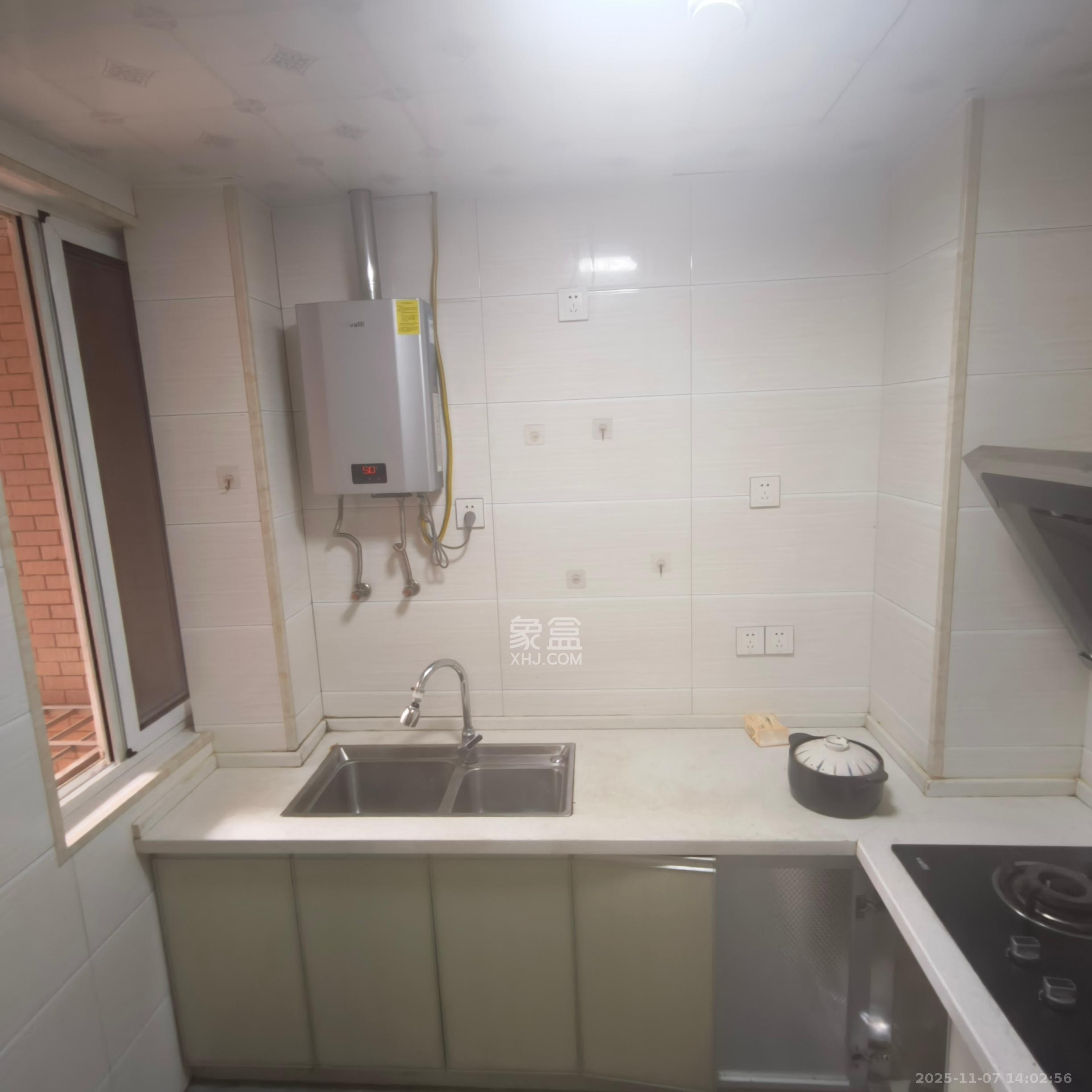 和润园一、二期  2室1厅1卫    1700.0元/月室内图