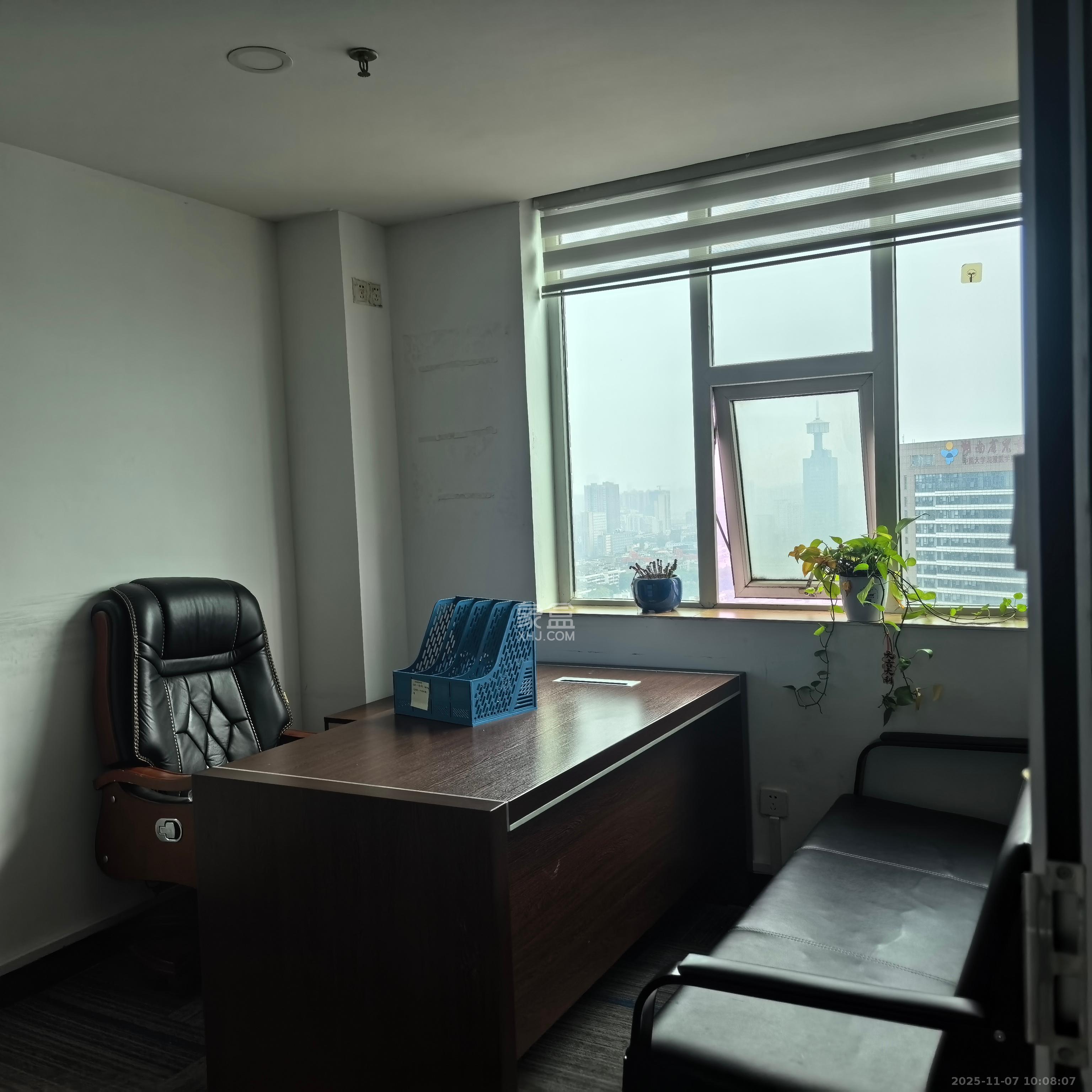 佳天国际新城  2室1厅1卫    4500.0元/月