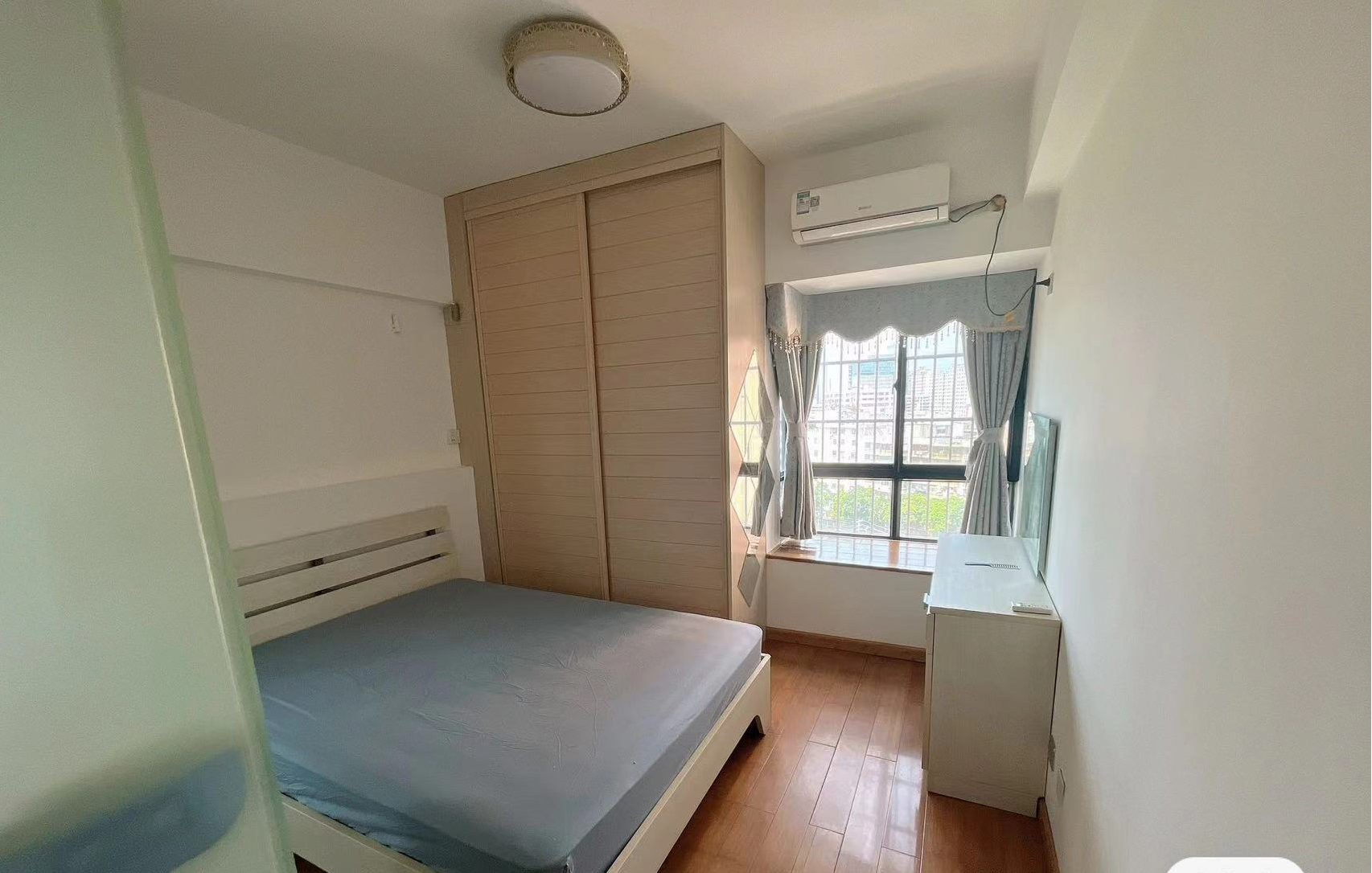 星华佳园 1室2厅2卫 3200.0元/月 星华佳园 1室2厅2卫 3200.0元/月室内图