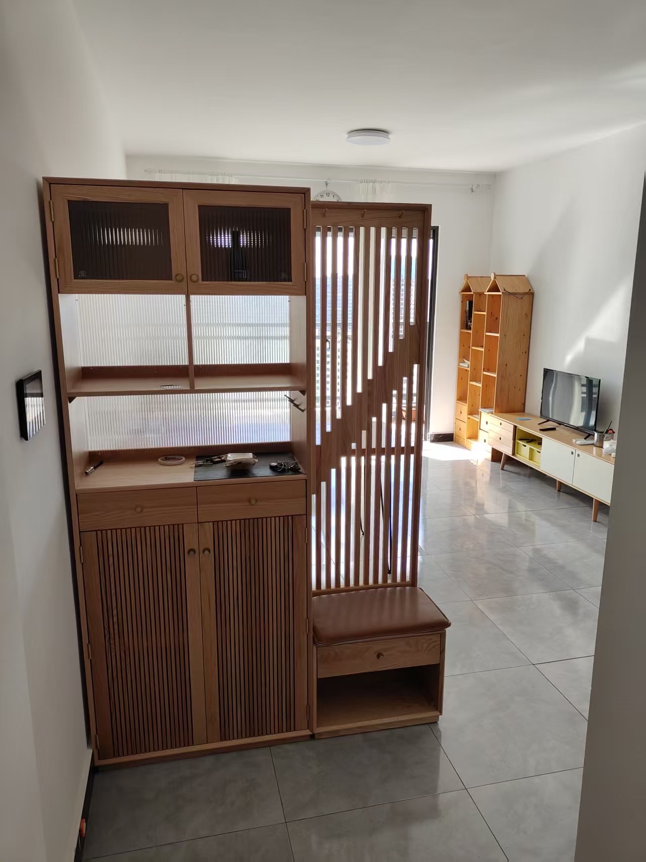 坡博家园五区 3室2厅1卫 2700.0元/月 坡博家园五区 3室2厅1卫 2700.0元/月室内图