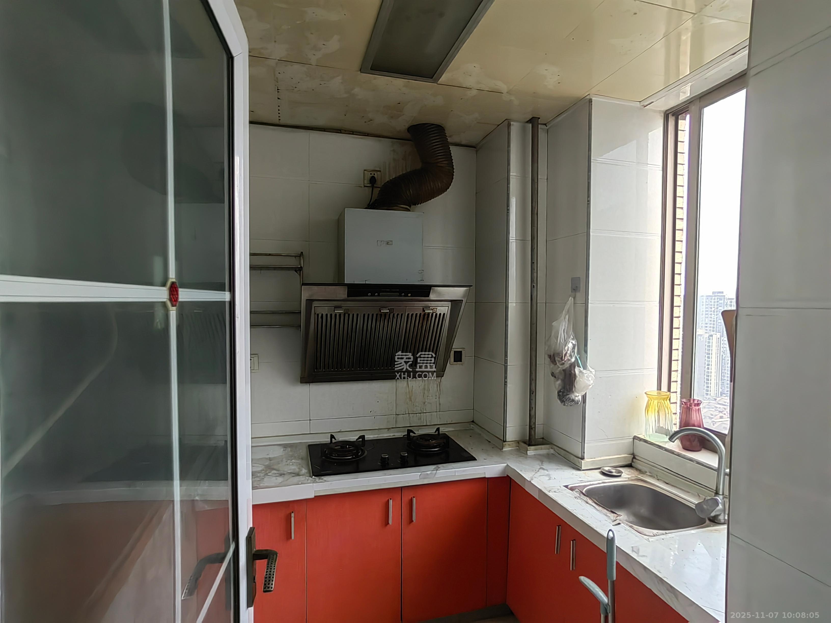 汇达国际公馆(汇达大厦) 1室1厅1卫 1300.0元/月 汇达国际公馆(汇达大厦) 1室1厅1卫 1300.0元/月室内图