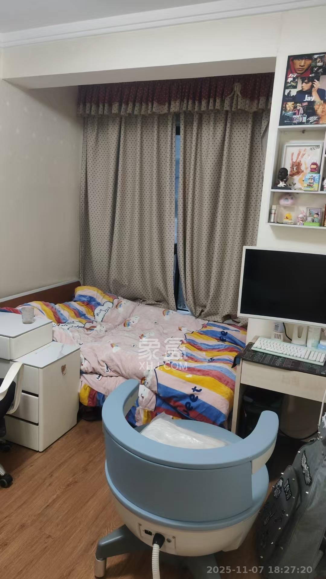 好望谷  3室2厅2卫    2200.0元/月室内图