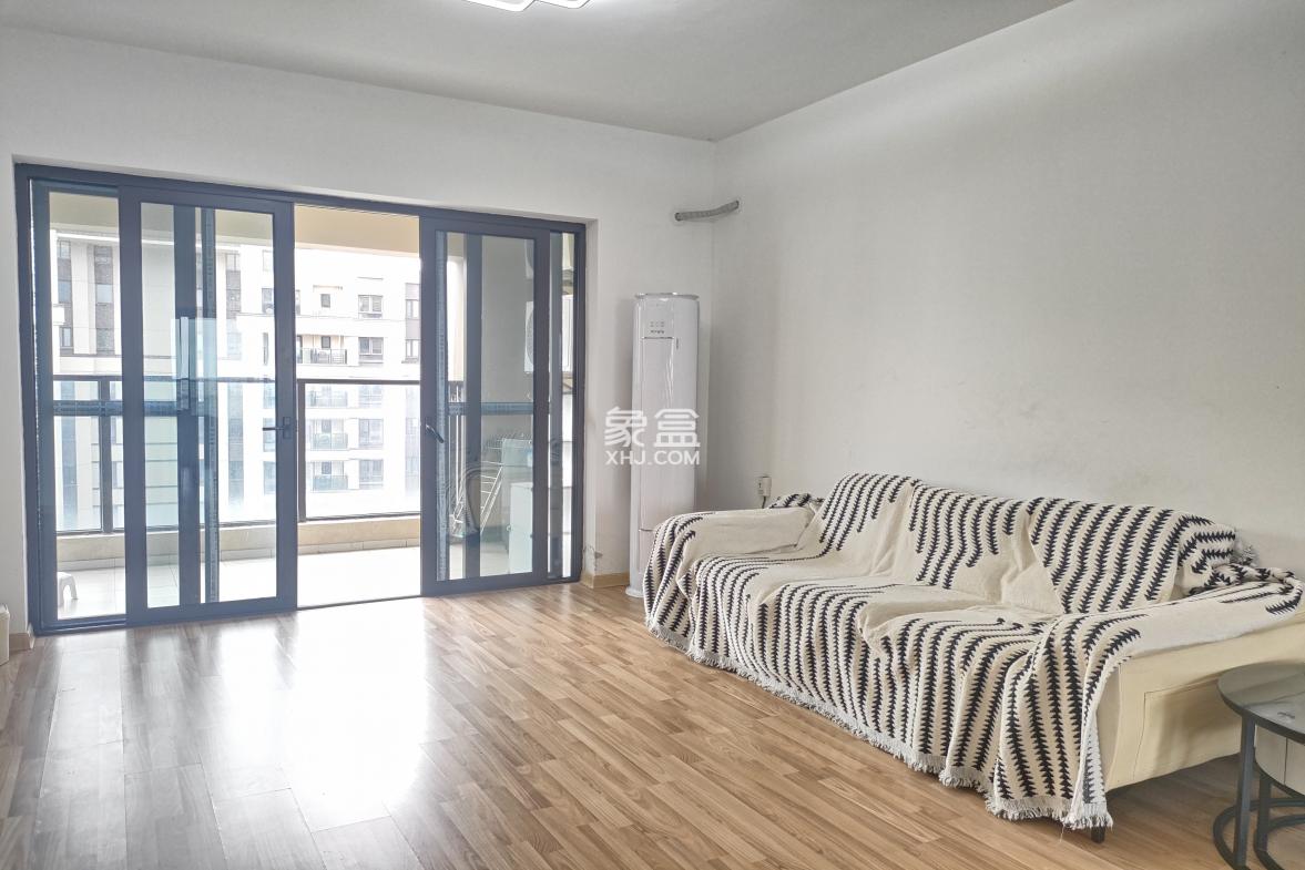 融创海口一号 3室2厅1卫 3600.0元/月 融创海口一号 3室2厅1卫 3600.0元/月室内图