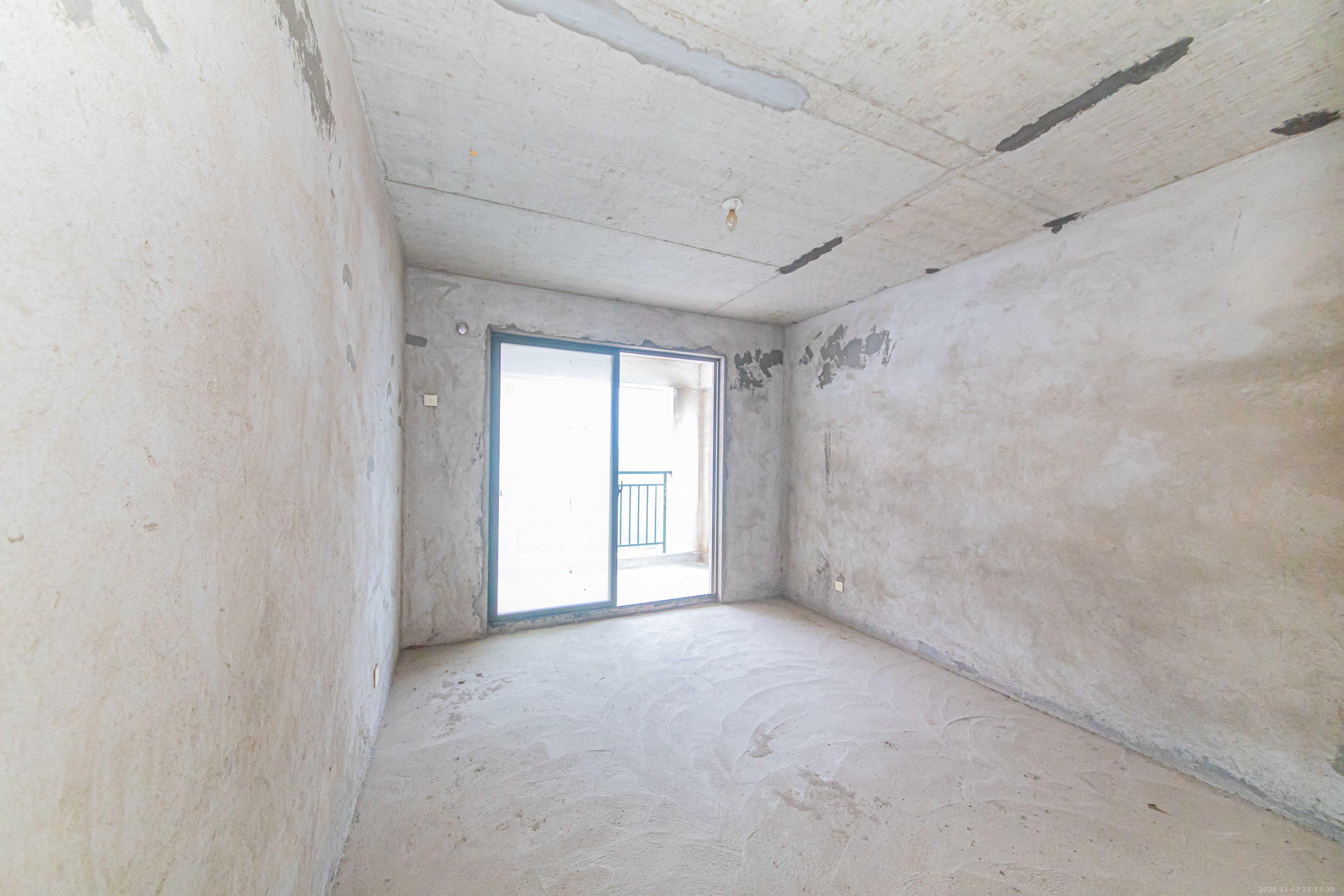 保利花园 3室2厅2卫 123.0万 保利花园 3室2厅2卫 123.0万卧室