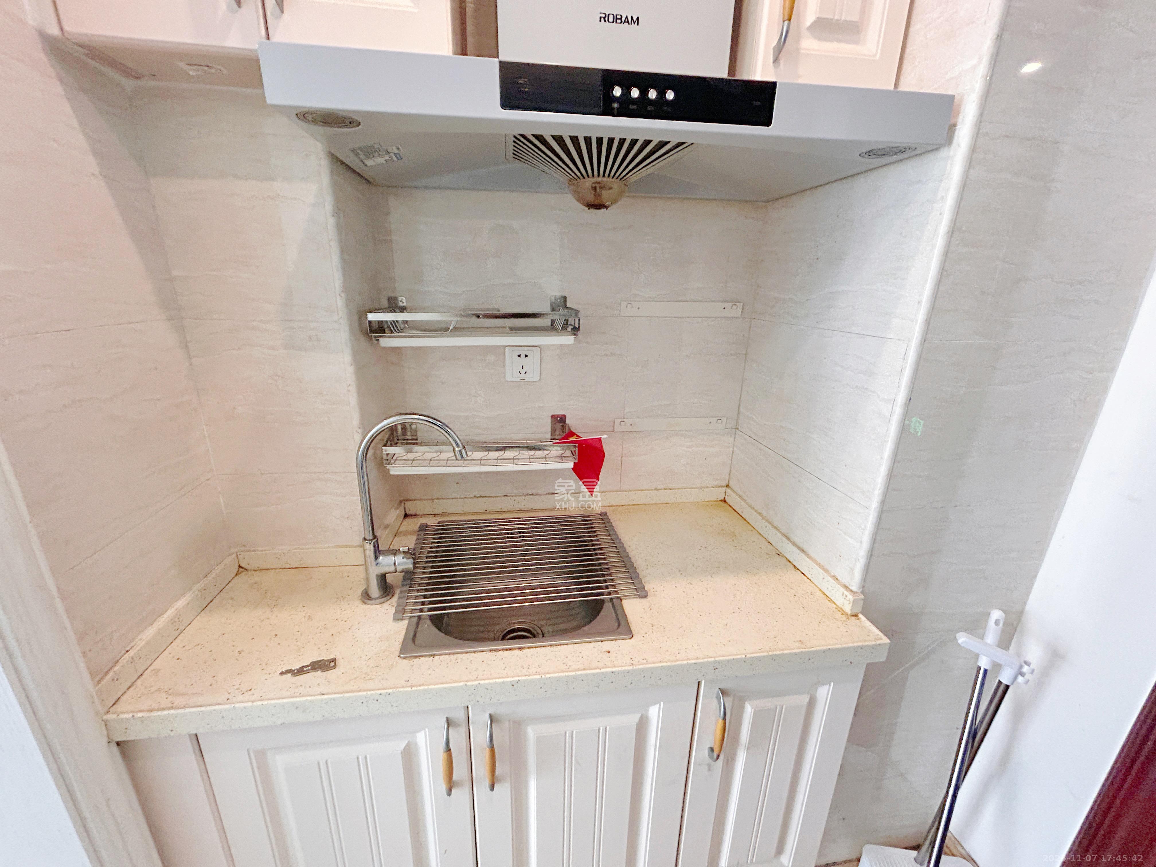 五江天街北区  1室1厅1卫    1200.0元/月室内图