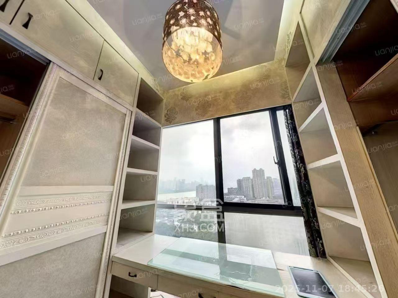 上城金都 3室2厅2卫 5500.0元/月 上城金都 3室2厅2卫 5500.0元/月室内图