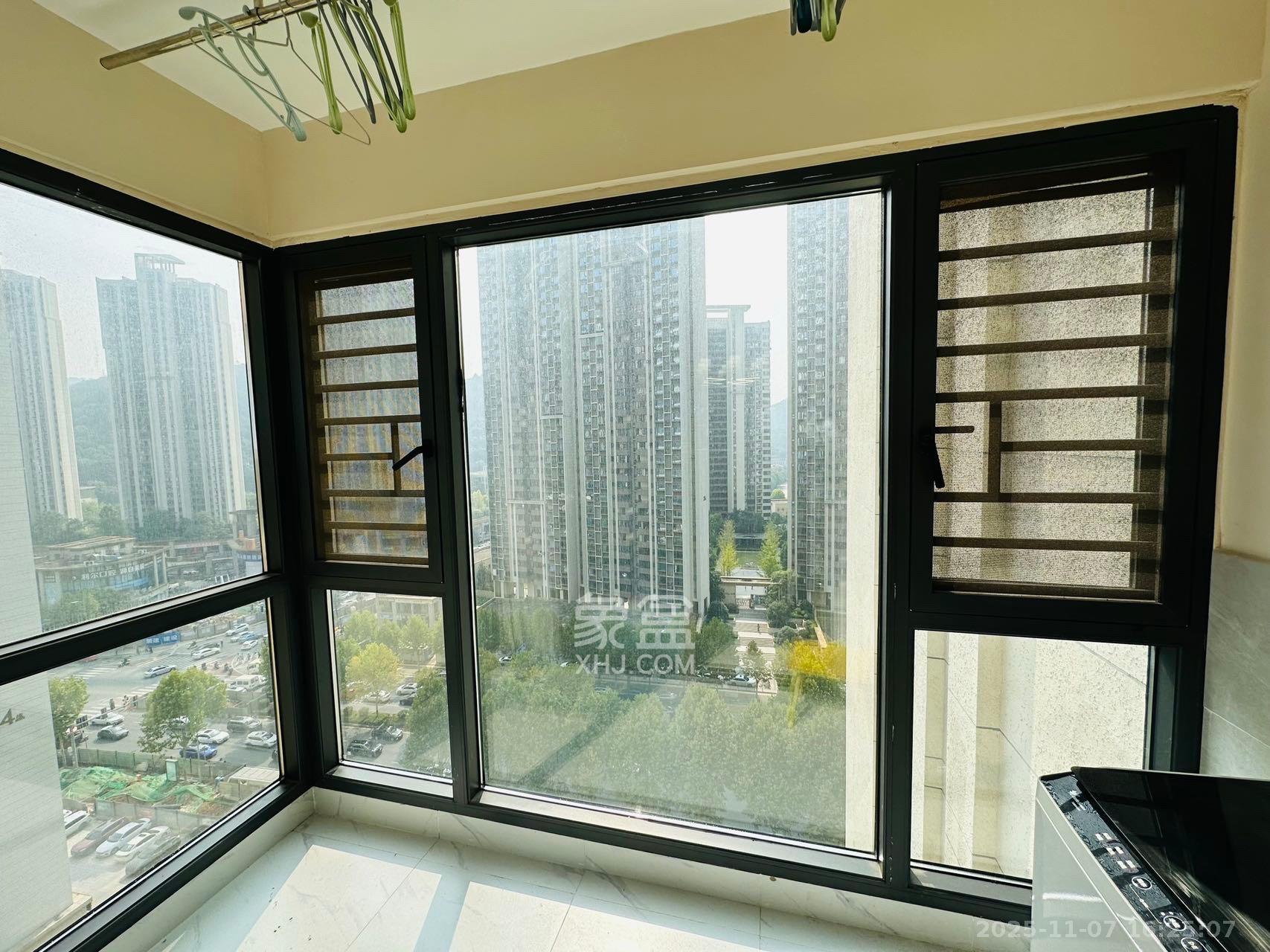 佳兆业云顶梅溪湖（佳兆业梅溪荟）  4室2厅2卫    3500.0元/月室内图