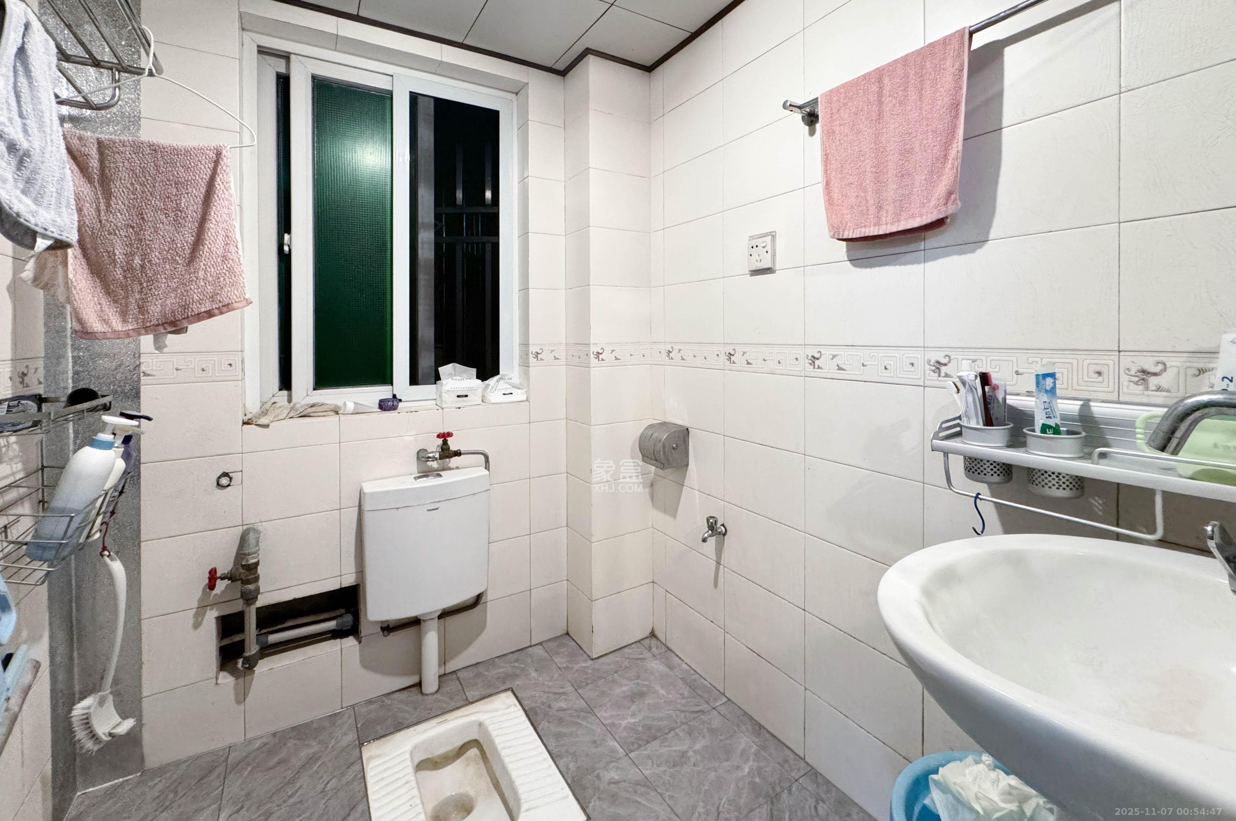 恩瑞麓山名园（龙王港小区）  3室2厅1卫    89.0万卫生间