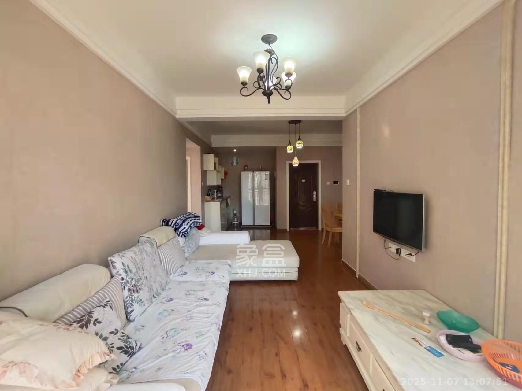 金房奥斯卡  2室1厅1卫    2200.0元/月室内图