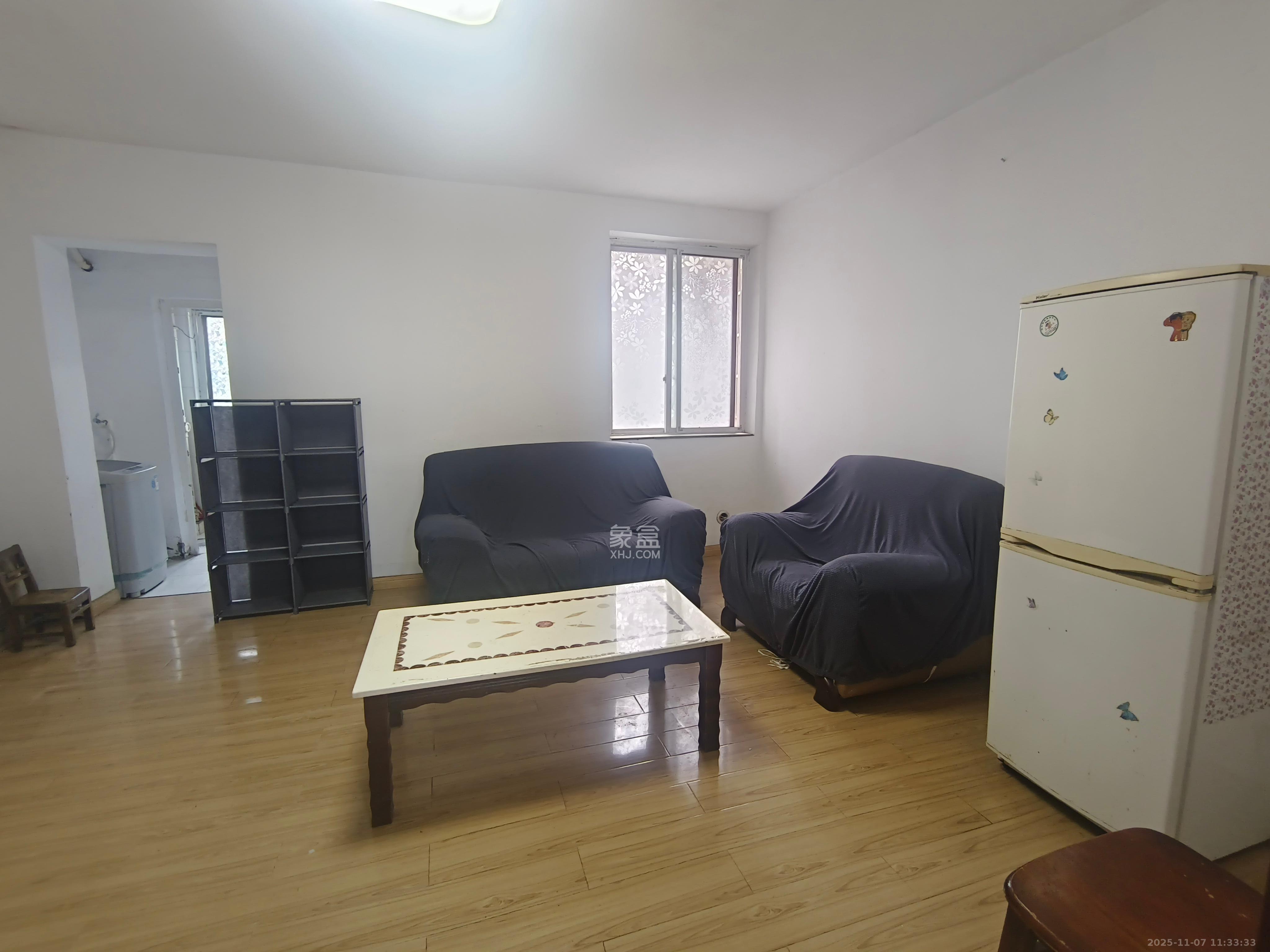 龙吉湾小区(龙瑞尚苑) 2室2厅1卫 1500.0元/月 龙吉湾小区(龙瑞尚苑) 2室2厅1卫 1500.0元/月室内图