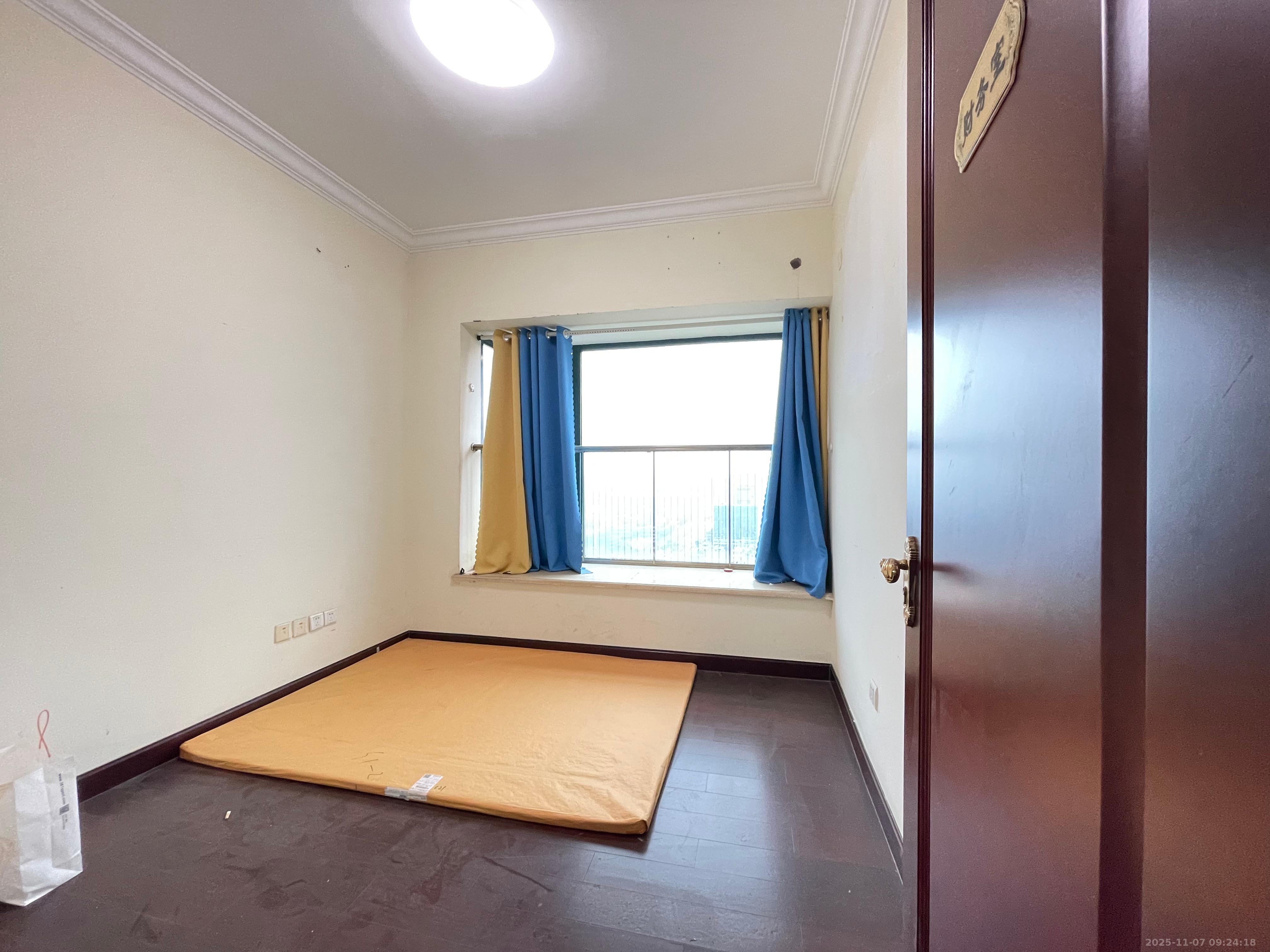 恒大名都 5室2厅4卫 3800.0元/月 恒大名都 5室2厅4卫 3800.0元/月室内图