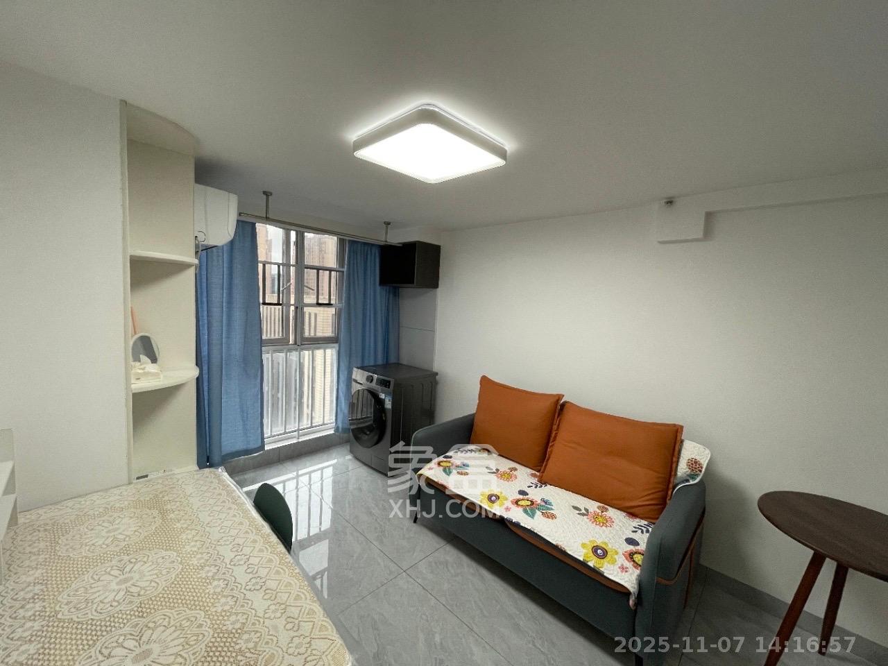 金地中交麓谷香颂(金地中交雅苑) 1室1厅1卫 1600.0元/月 金地中交麓谷香颂(金地中交雅苑) 1室1厅1卫 1600.0元/月室内图