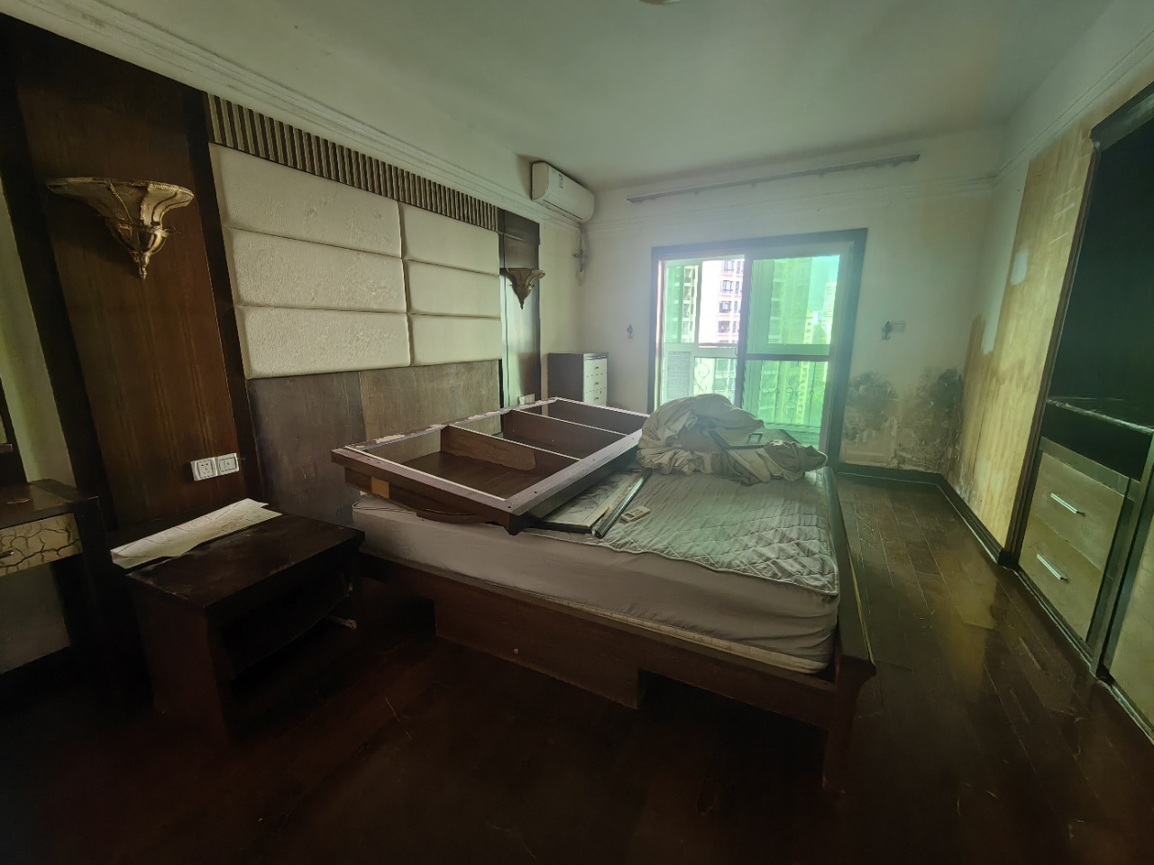 中城广场  2室2厅2卫    2600.0元/月室内图