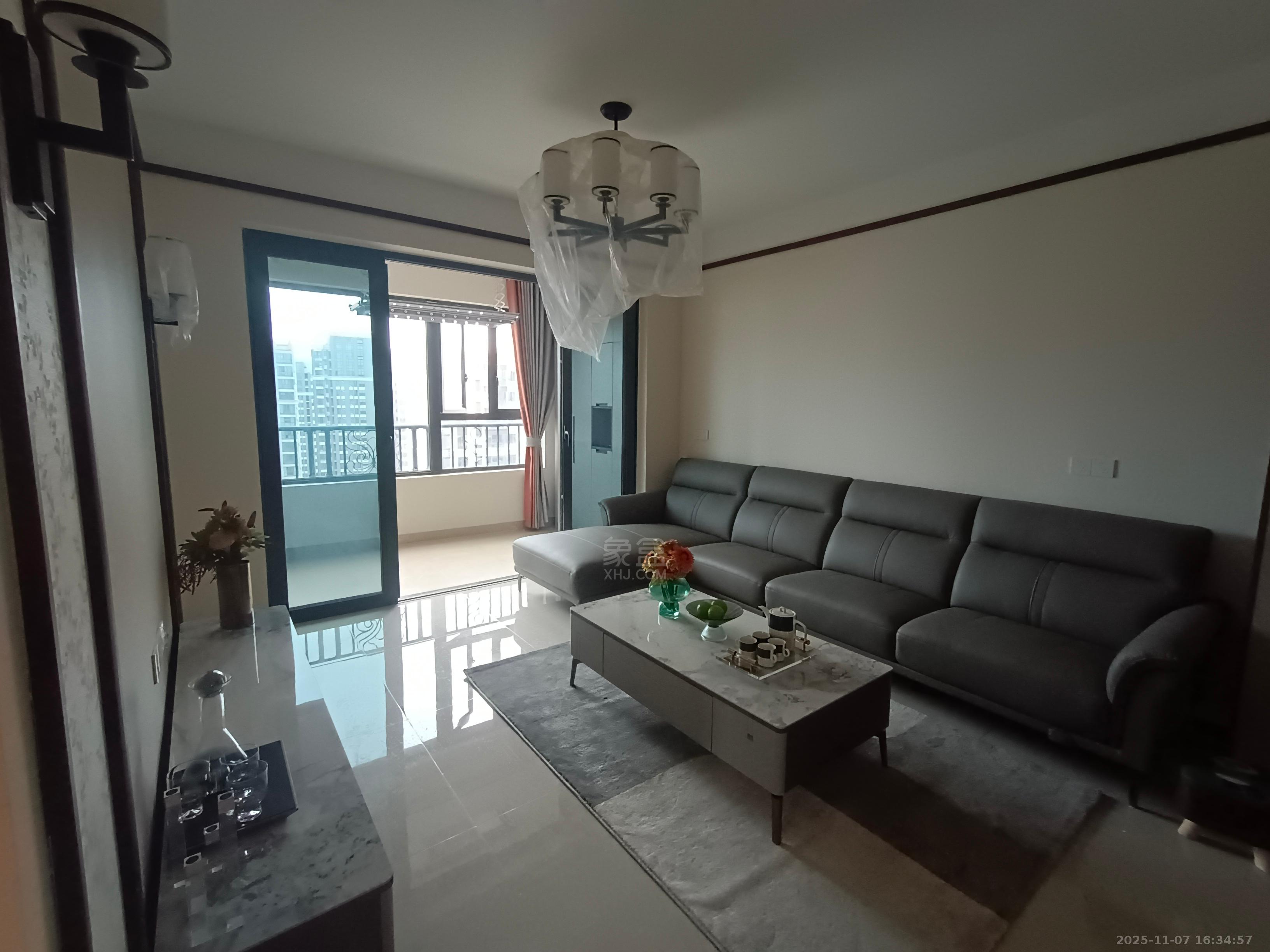 株洲恒大悦珑台  3室2厅1卫    2400.0元/月室内图