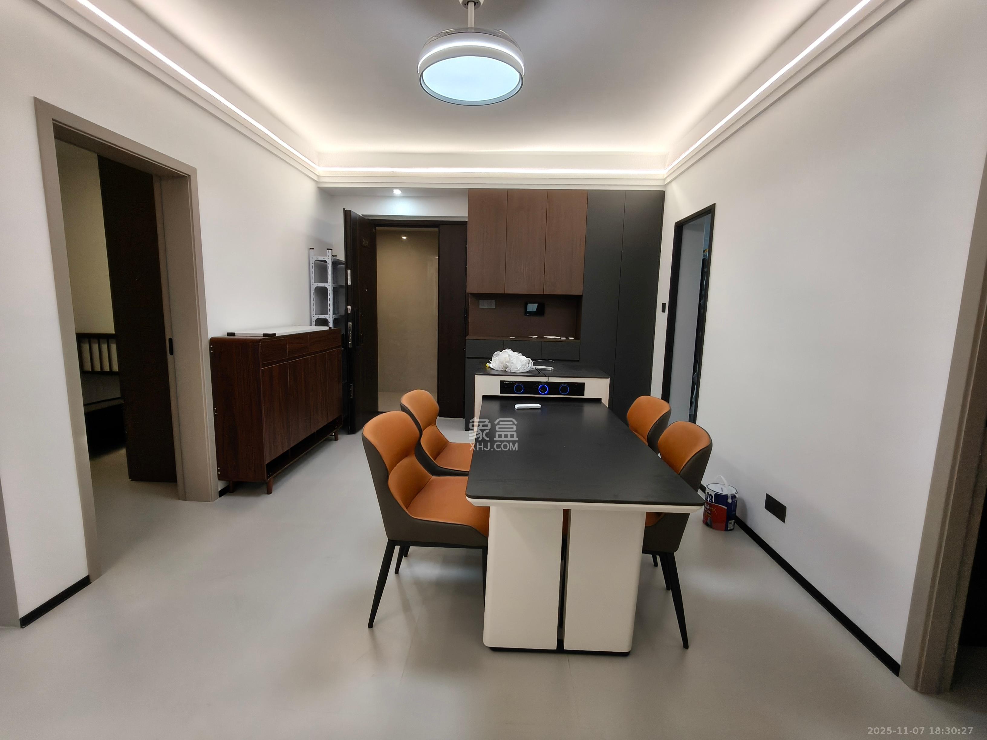 建投象山国际 3室2厅2卫 3500.0元/月 建投象山国际 3室2厅2卫 3500.0元/月室内图