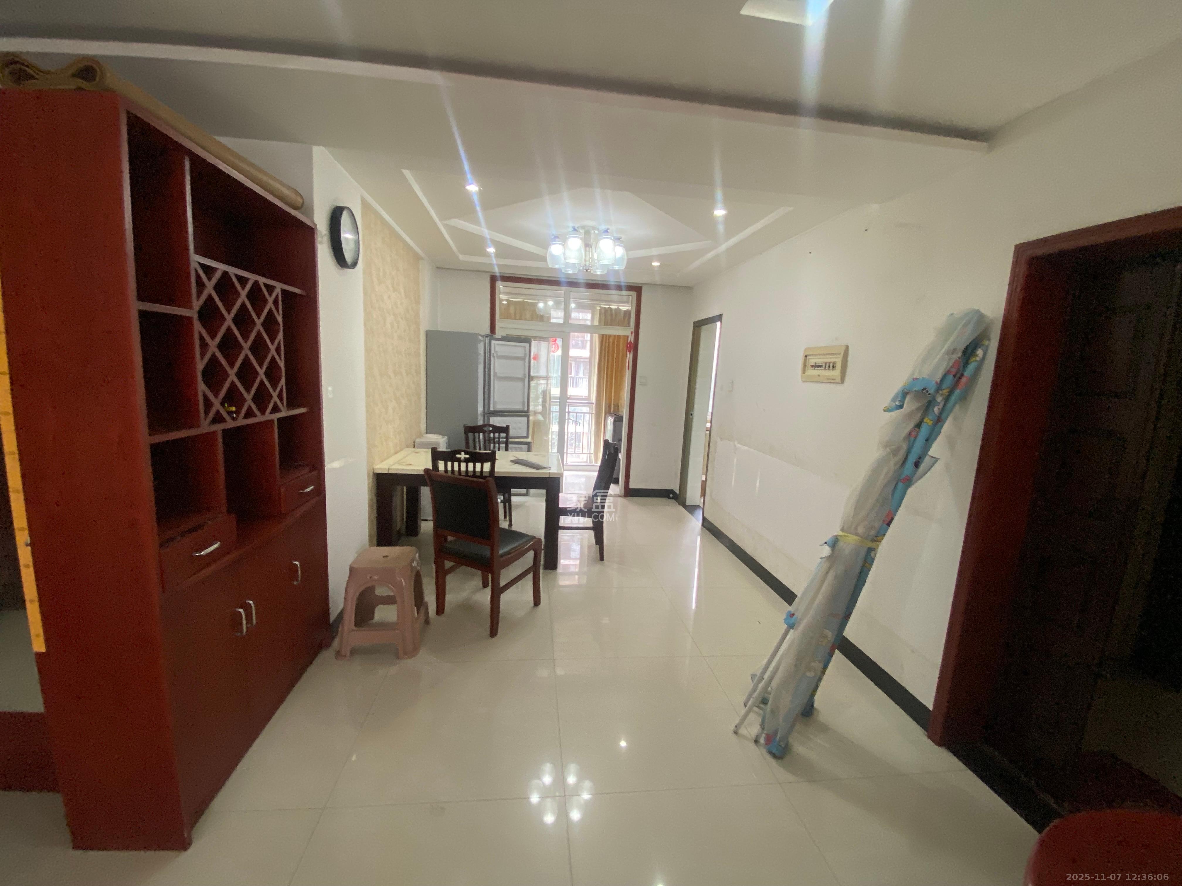 山语城一期 3室1厅1卫 2000.0元/月 山语城一期 3室1厅1卫 2000.0元/月室内图