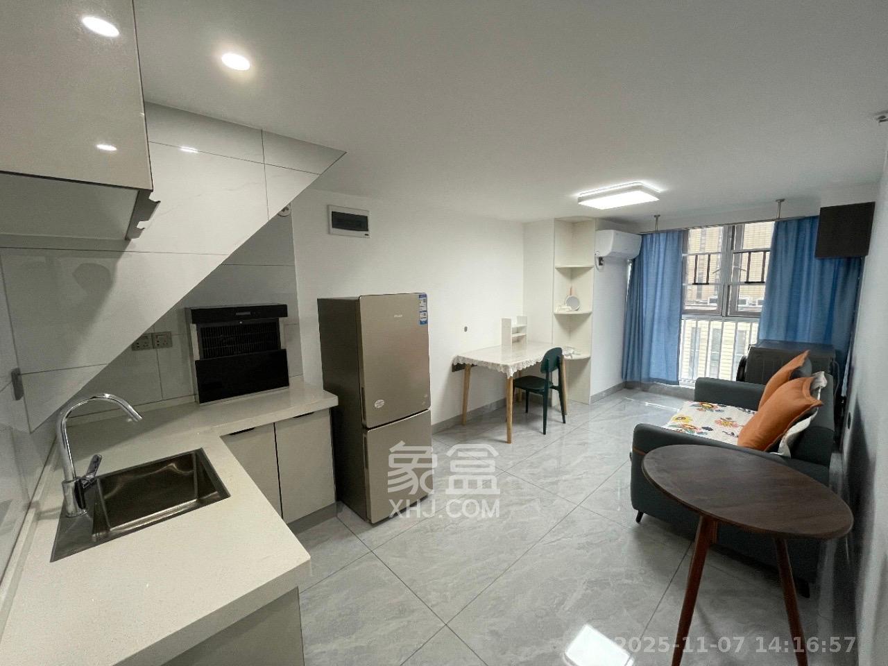 金地中交麓谷香颂(金地中交雅苑) 1室1厅1卫 1600.0元/月 金地中交麓谷香颂(金地中交雅苑) 1室1厅1卫 1600.0元/月室内图