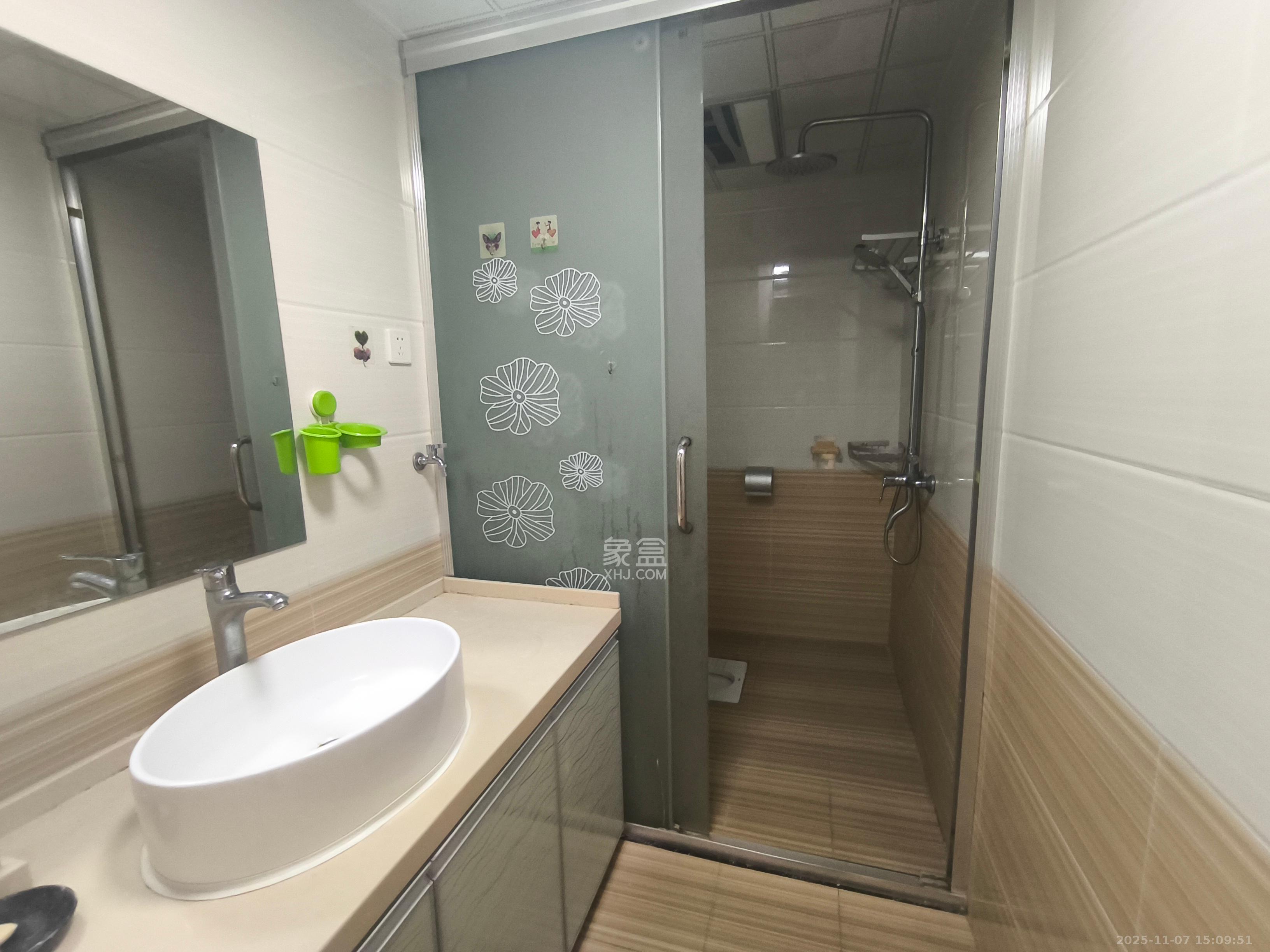 楚天世纪城东苑 2室2厅1卫 1900.0元/月 楚天世纪城东苑 2室2厅1卫 1900.0元/月室内图